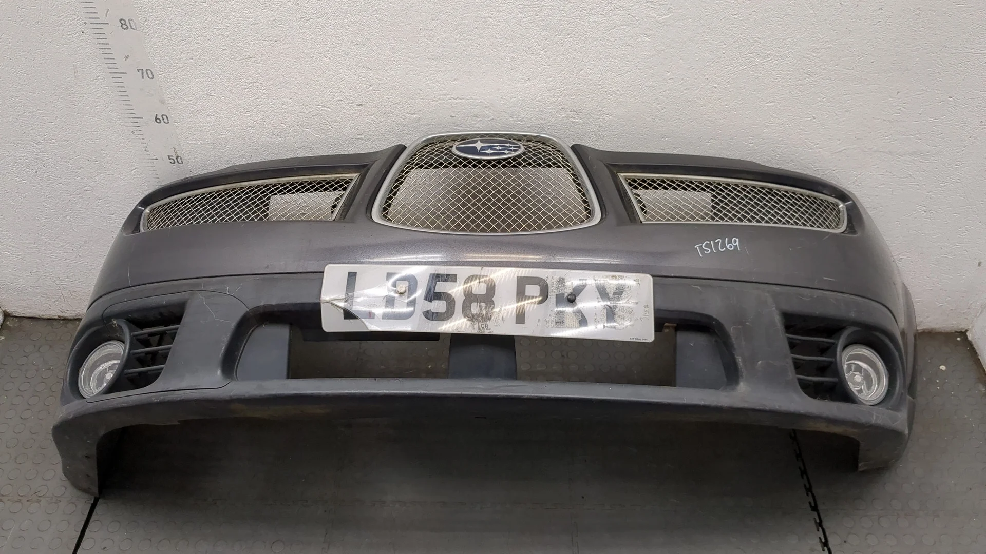 Бампер Subaru Tribeca (B9) 2004-2014 КПП автомат 4х4 (АКПП) EZ30D Бензин 3 л Инжектор