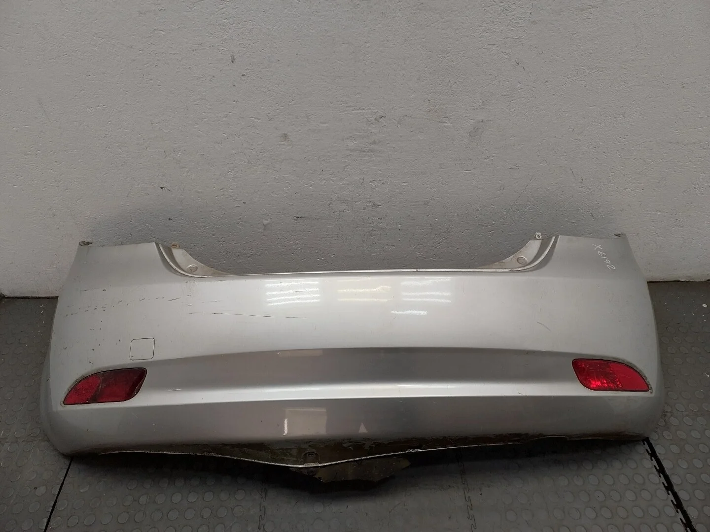 Бампер Kia Ceed 2007-2012 КПП автомат (АКПП) G4FC Бензин 1.6 л Инжектор