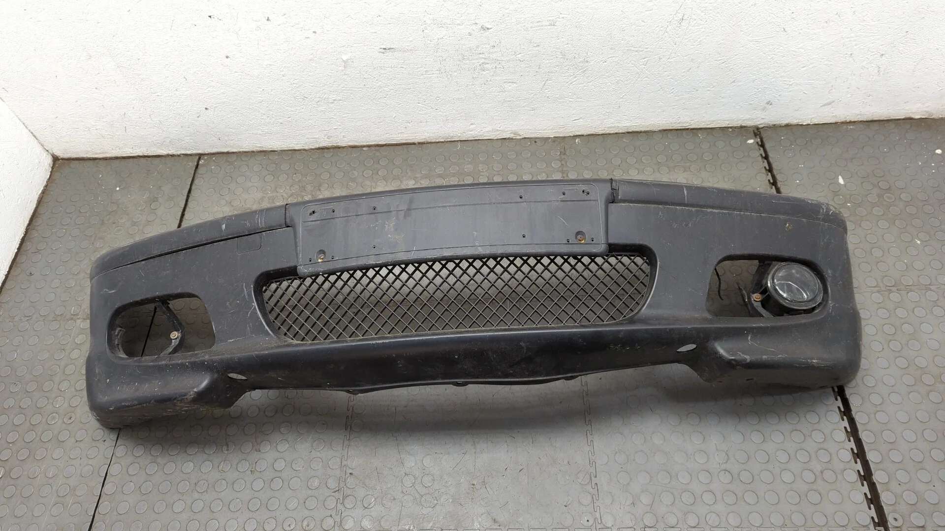 Бампер BMW 3 E46 1998-2006 КПП 5-ст.мех.(МКПП) 206S4 Бензин 2 л Инжектор