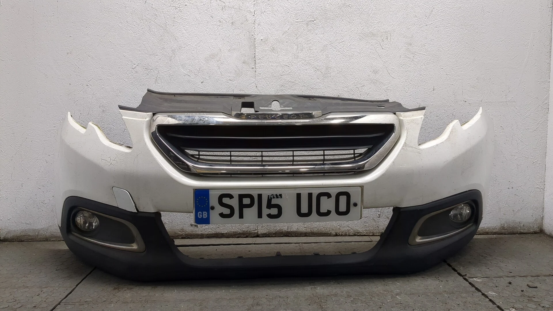 Бампер Peugeot 2008 2013-2019 КПП 5-ст.мех.(МКПП) HMZ Бензин 1.2 л Инжектор