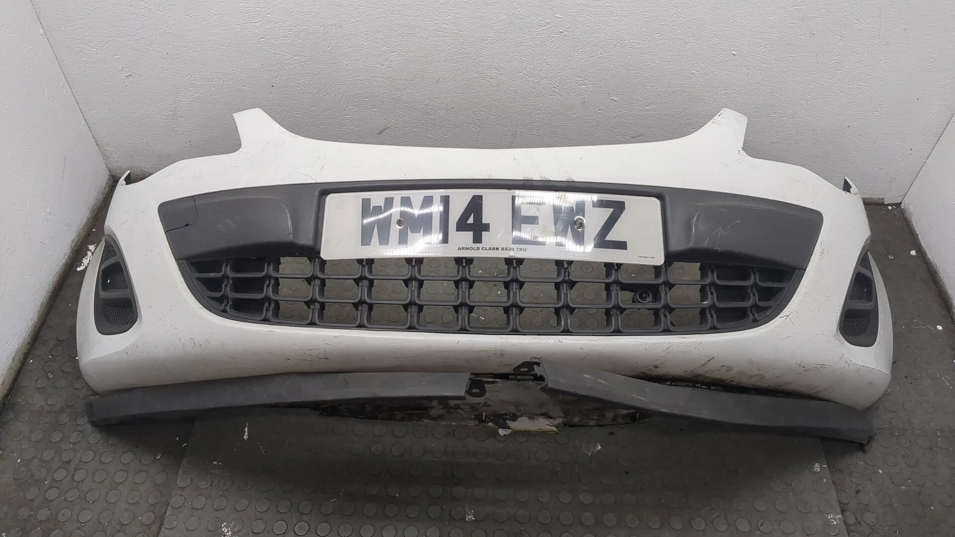 Бампер Opel Corsa D 2006-2014 КПП 5-ст.мех.(МКПП) A13DTC Дизель 1.3 л CDTI