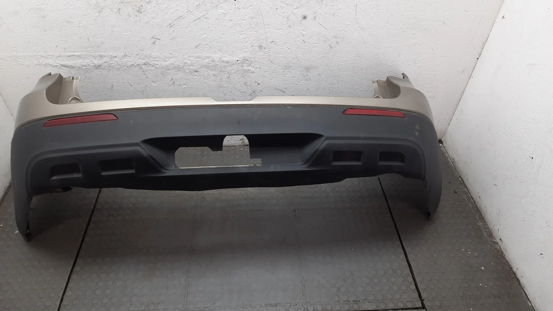 Бампер Ford Explorer 2019-2025 КПП автомат 4х4 (АКПП) EcoBoost 3.3i Бензин 3.3 л Инжектор