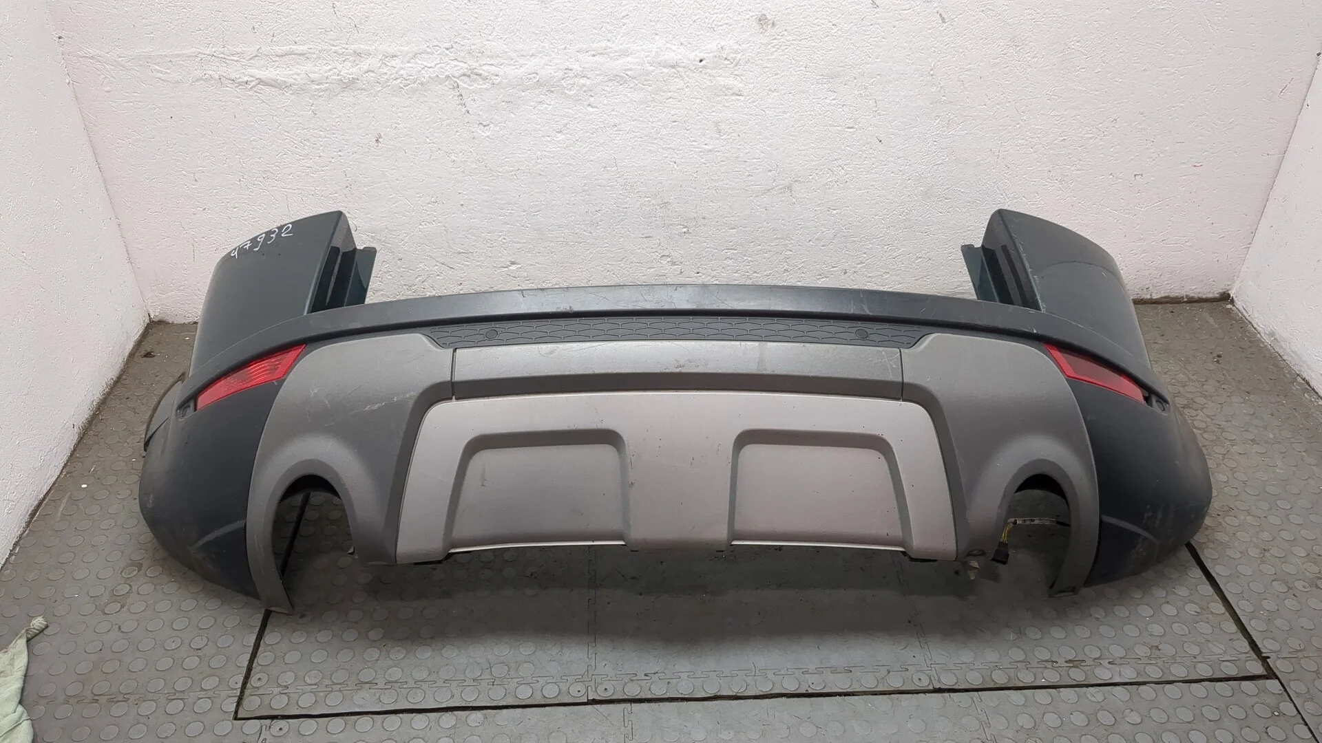 Бампер Land Rover Range Rover Evoque 2011-2018 КПП автомат 4х4 (АКПП) 224DT Дизель 2.2 л