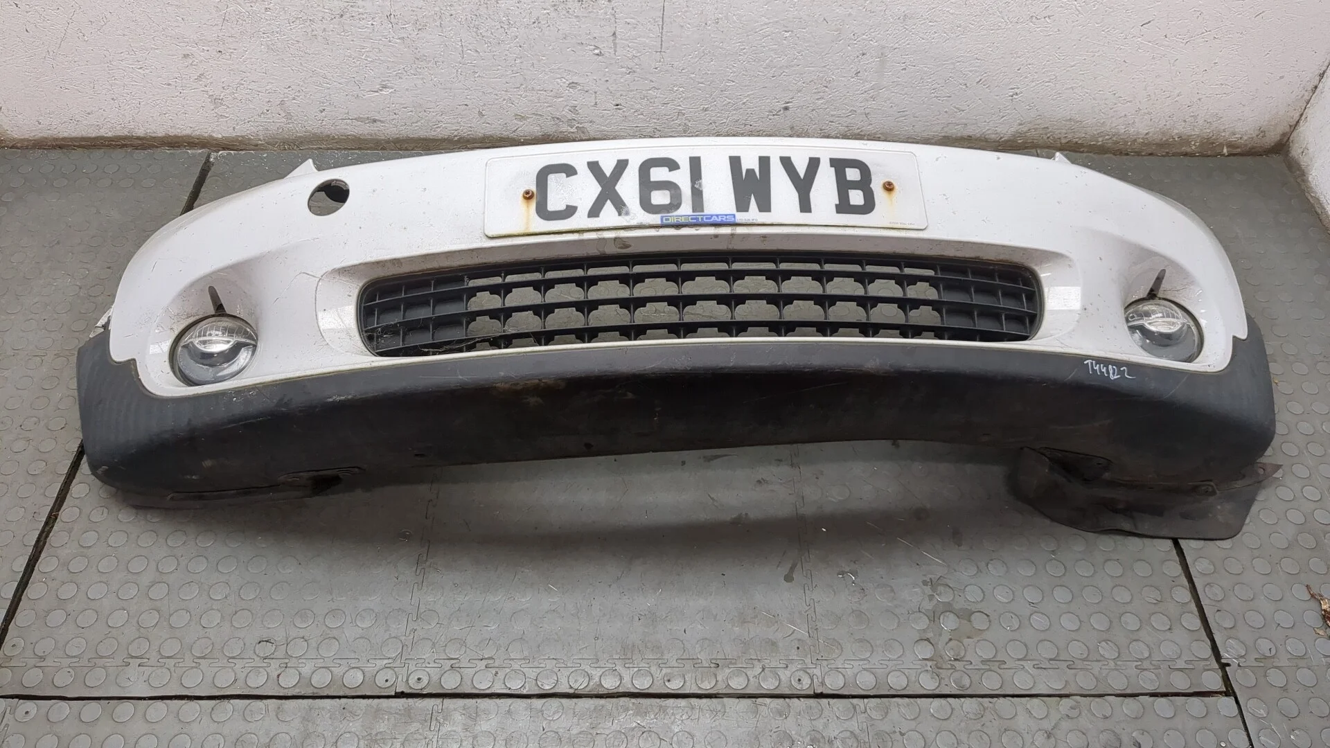 Бампер Mini Countryman (R60) 2010-2016 КПП 6-ст.мех.(МКПП) N16B16A Бензин 1.6 л Инжектор