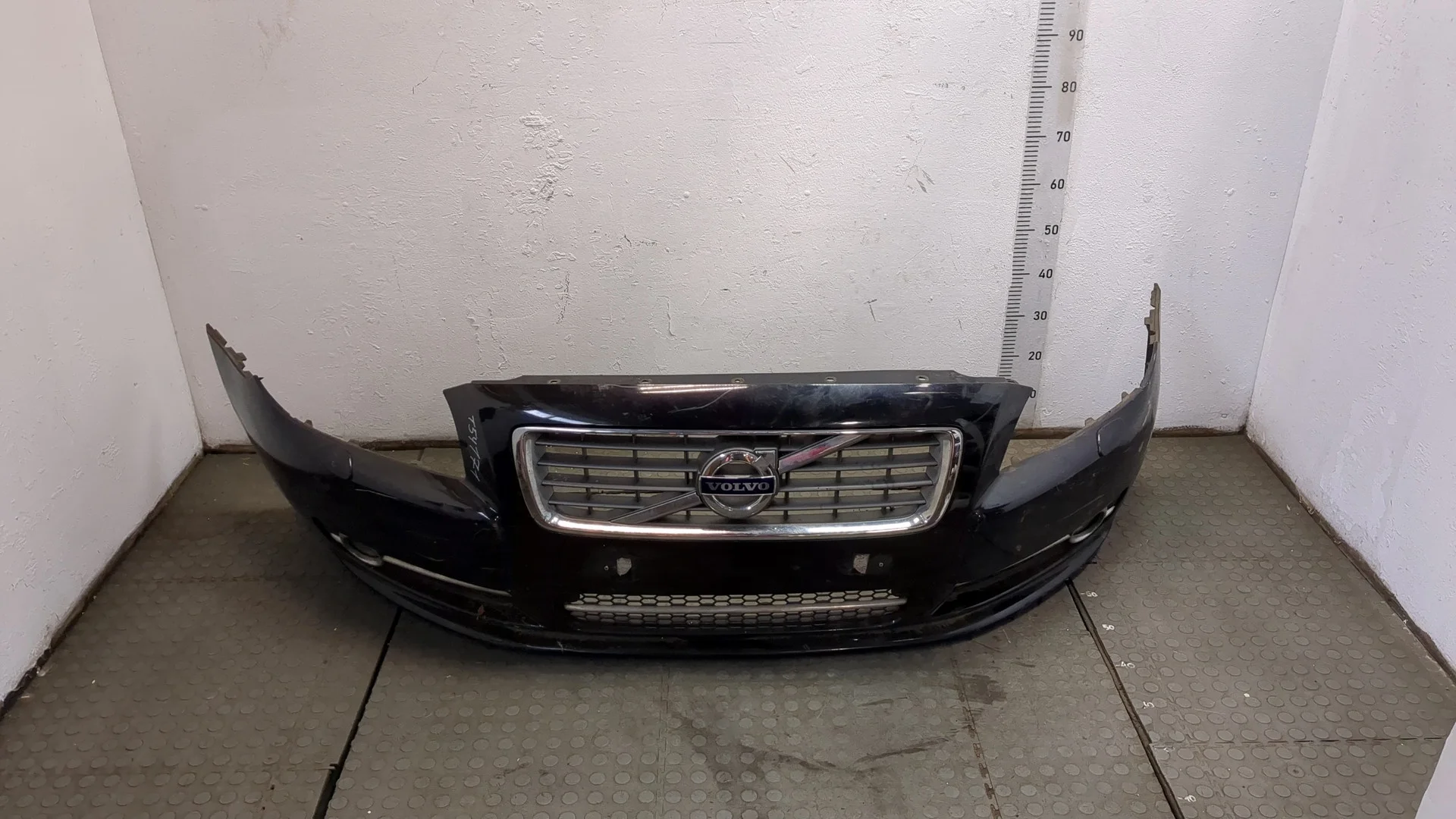 Бампер Volvo S80 2006-2016 КПП автомат (АКПП) D5204T2 Дизель 2 л Турбо