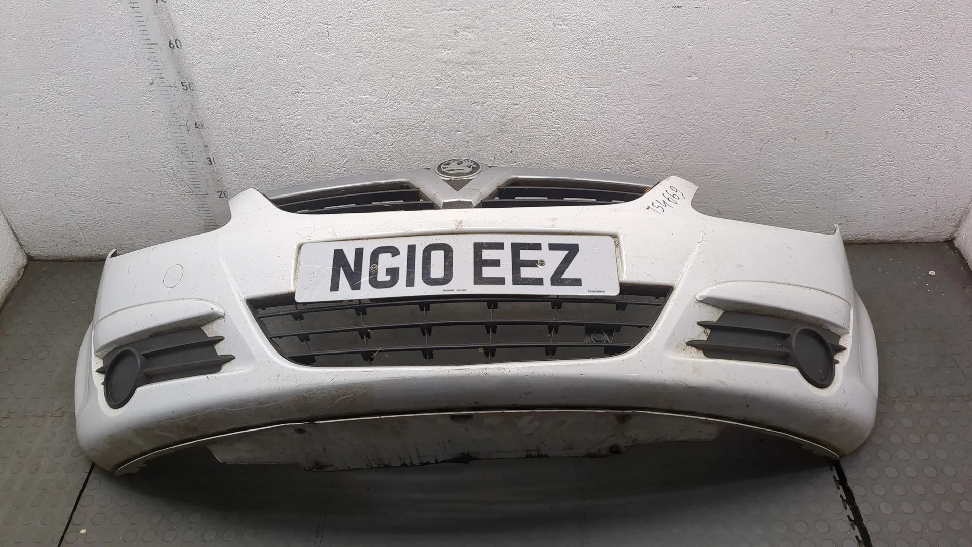 Бампер Opel Corsa D 2006-2014 КПП 5-ст.мех.(МКПП) A10XEP Бензин 1 л Инжектор