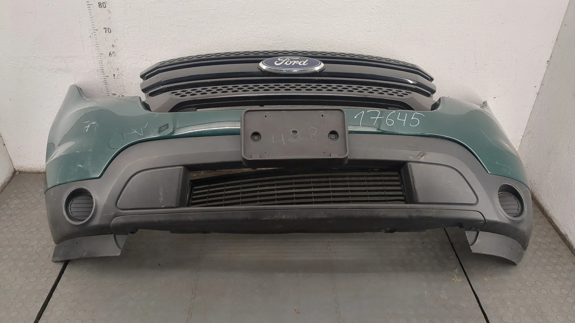 Бампер Ford Explorer 2010-2015 КПП автомат 4х4 (АКПП) Б/Н 3,7i Бензин 3.7 л Инжектор