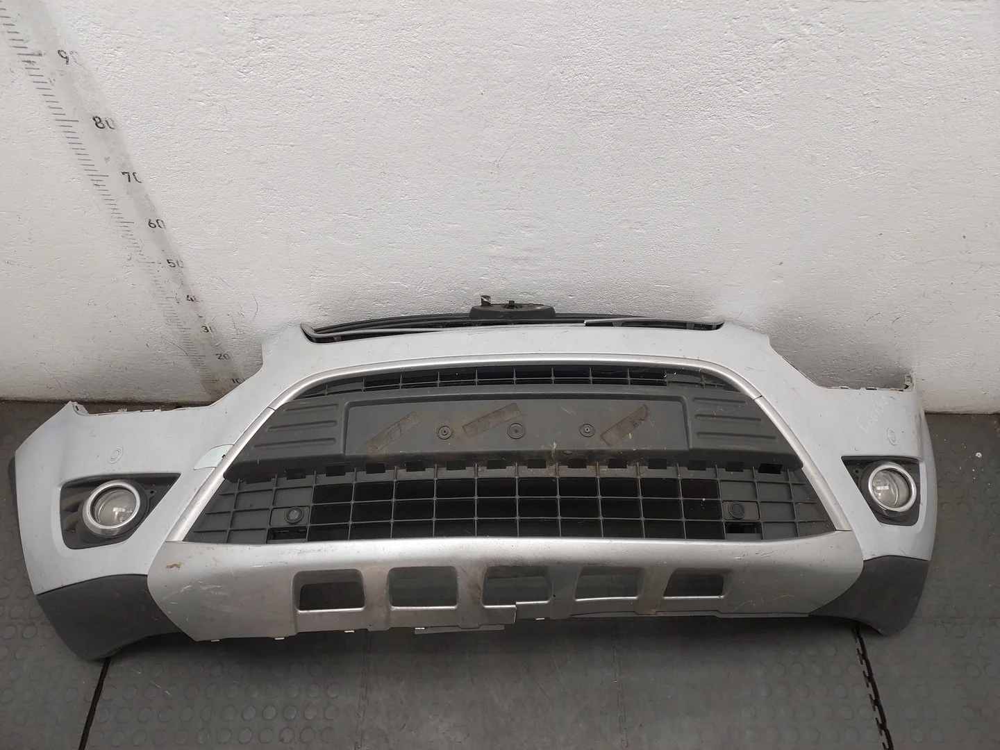 Бампер Ford Kuga 2008-2012 КПП 6-ст.мех 4х4 (МКПП) G6DG, UKDA Дизель 2 л Турбо