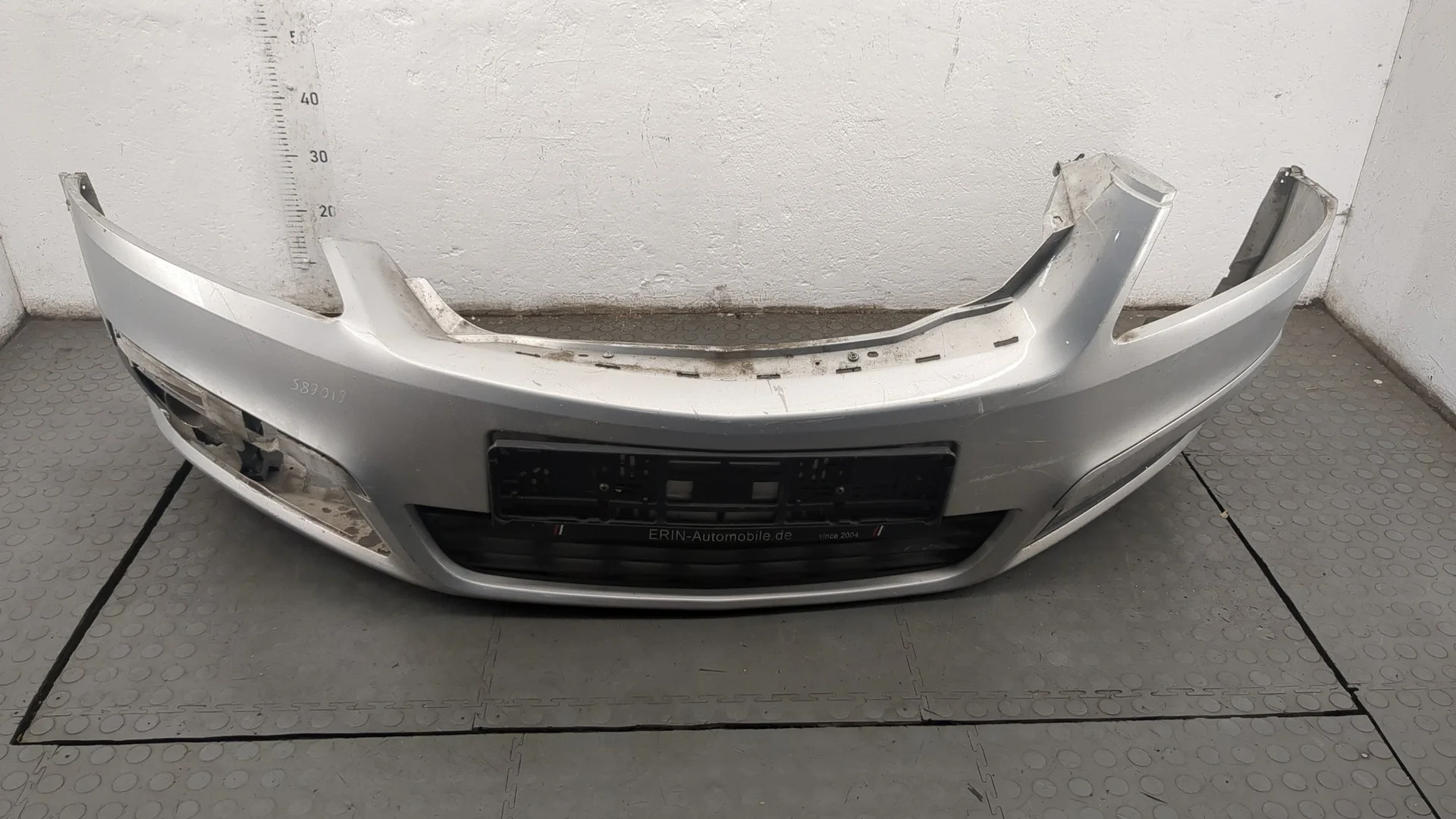 Бампер Opel Zafira B 2005-2014 КПП 6-ст.мех.(МКПП) Z19DTH Дизель 1.9 л CDTI