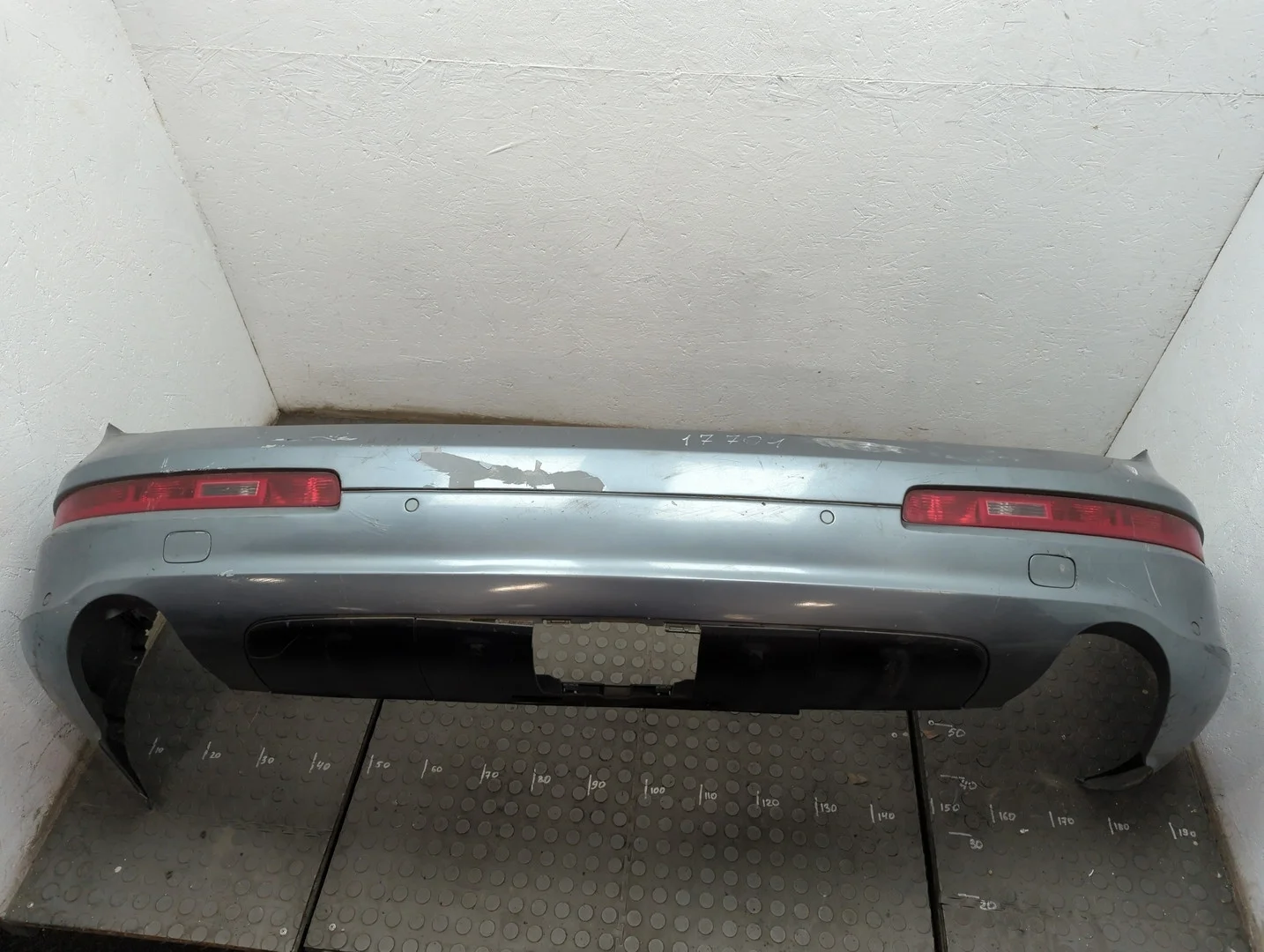 Бампер Audi Q7 2005-2015 КПП автомат 4х4 (АКПП) BAR Бензин 4.2 л FSI