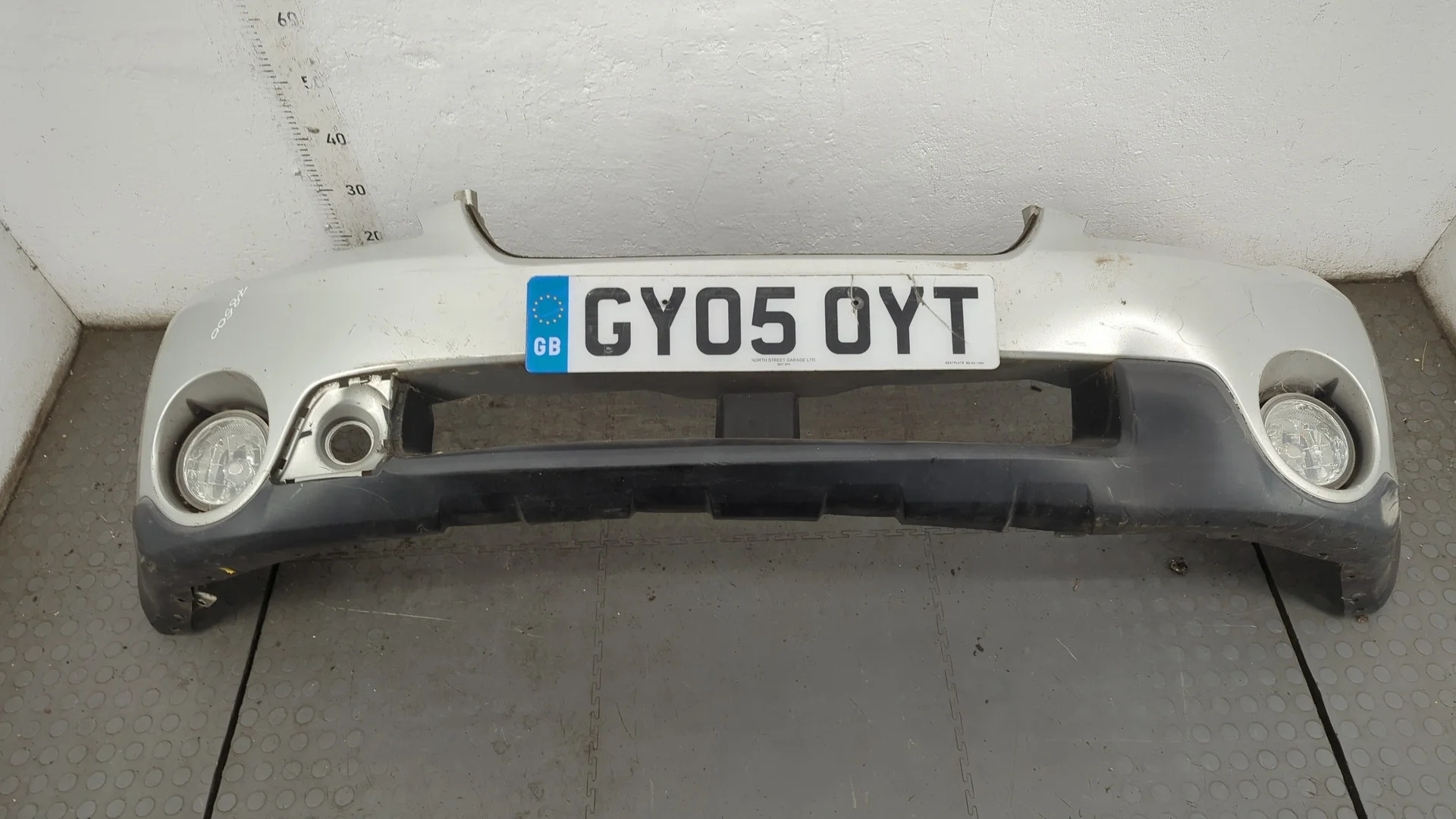 Бампер Subaru Legacy Outback (B13) 2003-2009 КПП автомат 4х4 (АКПП) EJ25 Бензин 2.5 л Инжектор