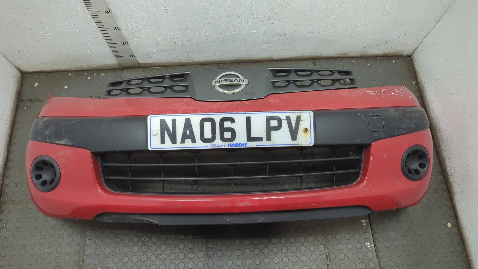 Бампер Nissan Note E11 2005-2013 КПП 5-ст.мех.(МКПП) CR14DE Бензин 1.4 л