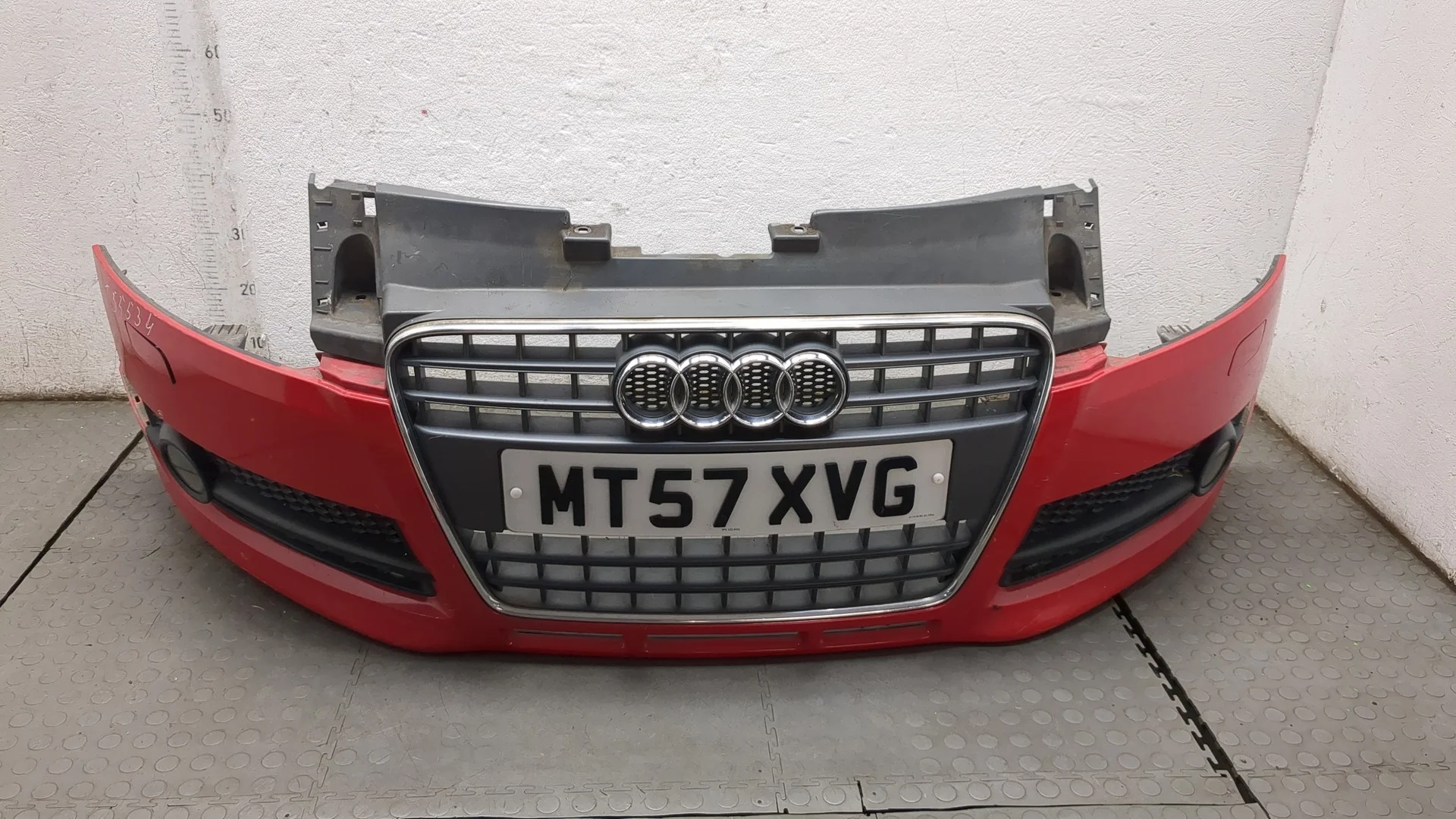 Бампер Audi TT (8J) 2006-2014 КПП-робот (РКПП) BWA Бензин 2 л TFSI