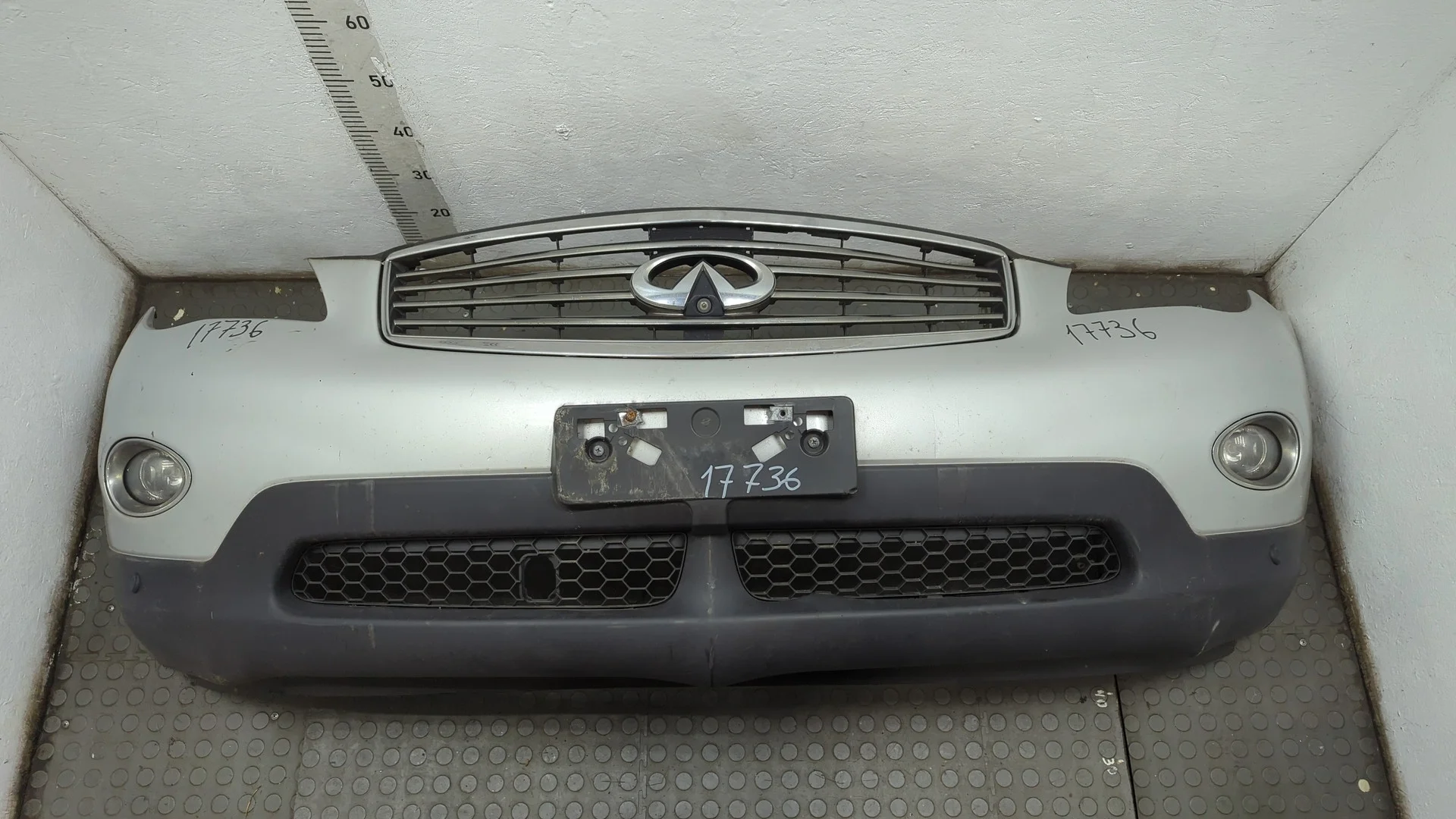 Бампер Infiniti EX35 КПП автомат 4х4 (АКПП) VQ35HR Бензин 3.5 л Инжектор