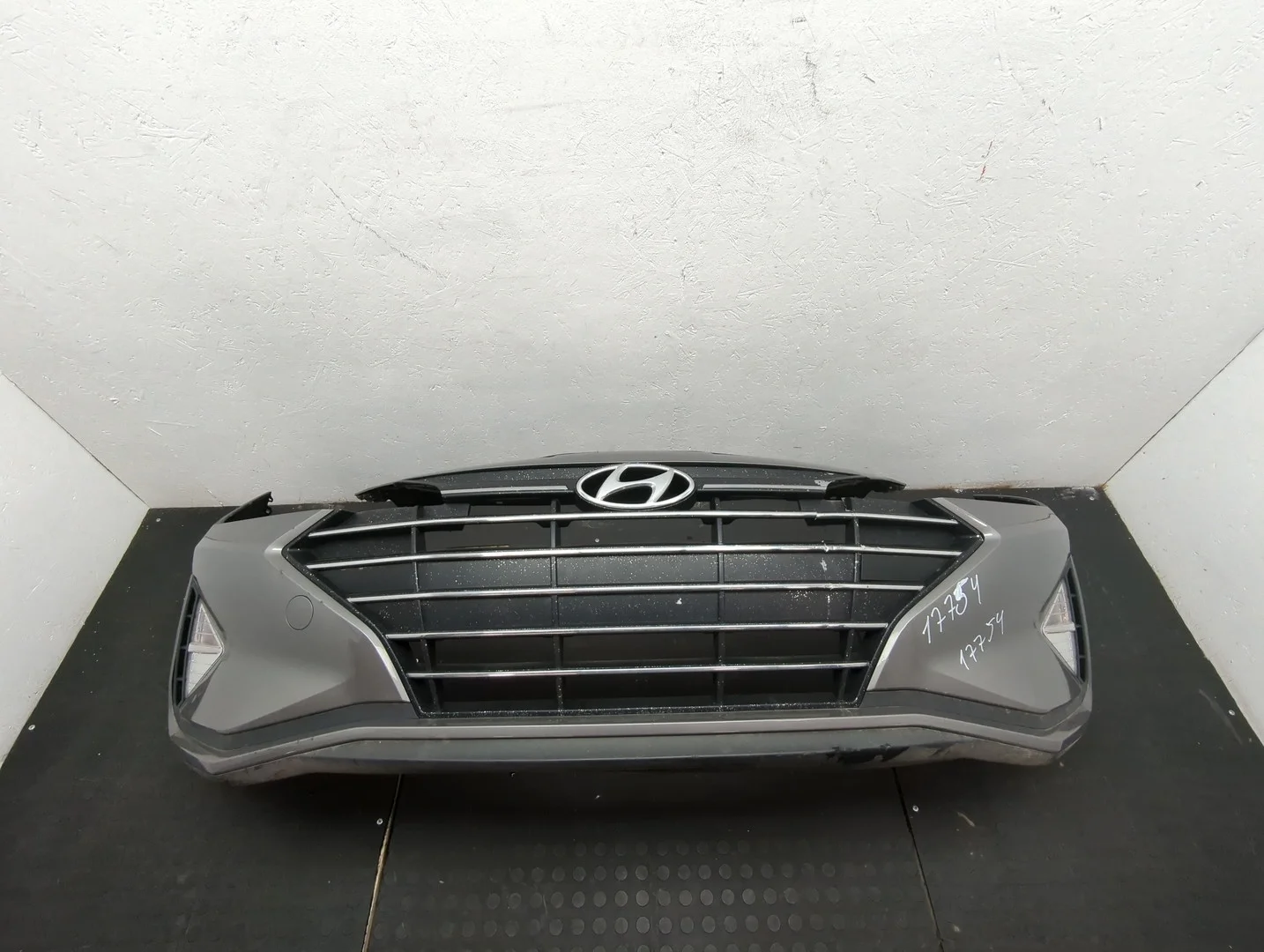 Бампер Hyundai Elantra 2020-2025 КПП автомат (АКПП) G4NH Бензин 2 л Инжектор