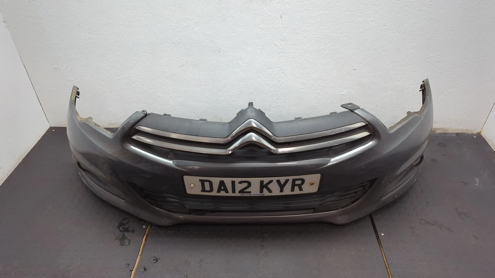 Бампер Citroen C4 2010-2020 КПП 5-ст.мех.(МКПП) 8FP, 8FR Бензин 1.4 л Инжектор