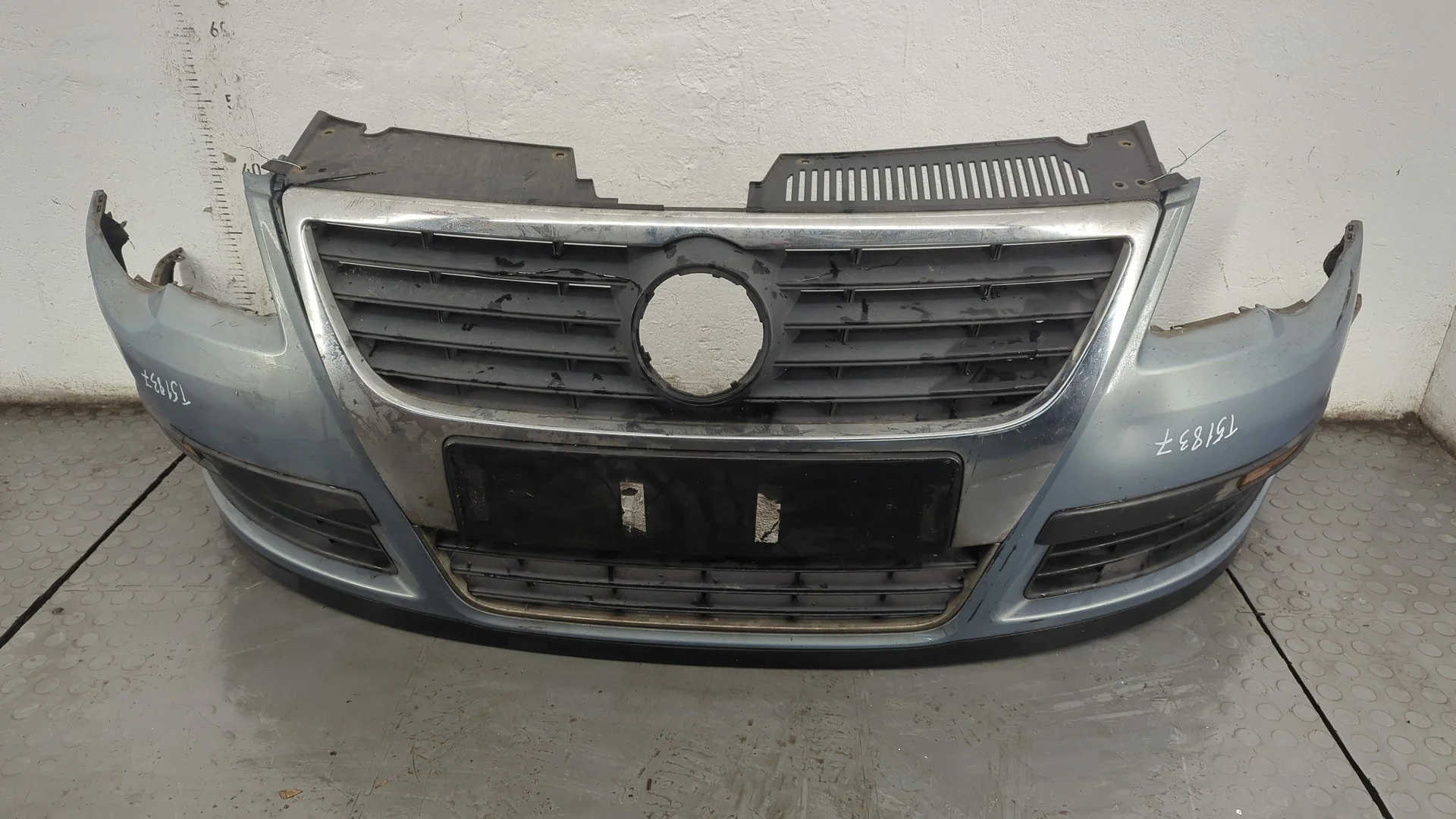 Бампер Volkswagen Passat 6 2005-2010 КПП 5-ст.мех.(МКПП) CBDC Дизель 2 л TDI