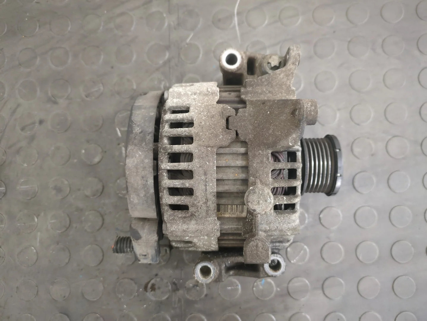 Генератор Mercedes-Benz C W204 2006-2015 КПП автомат (АКПП) OM 646.811 Дизель 2.2 л CDI