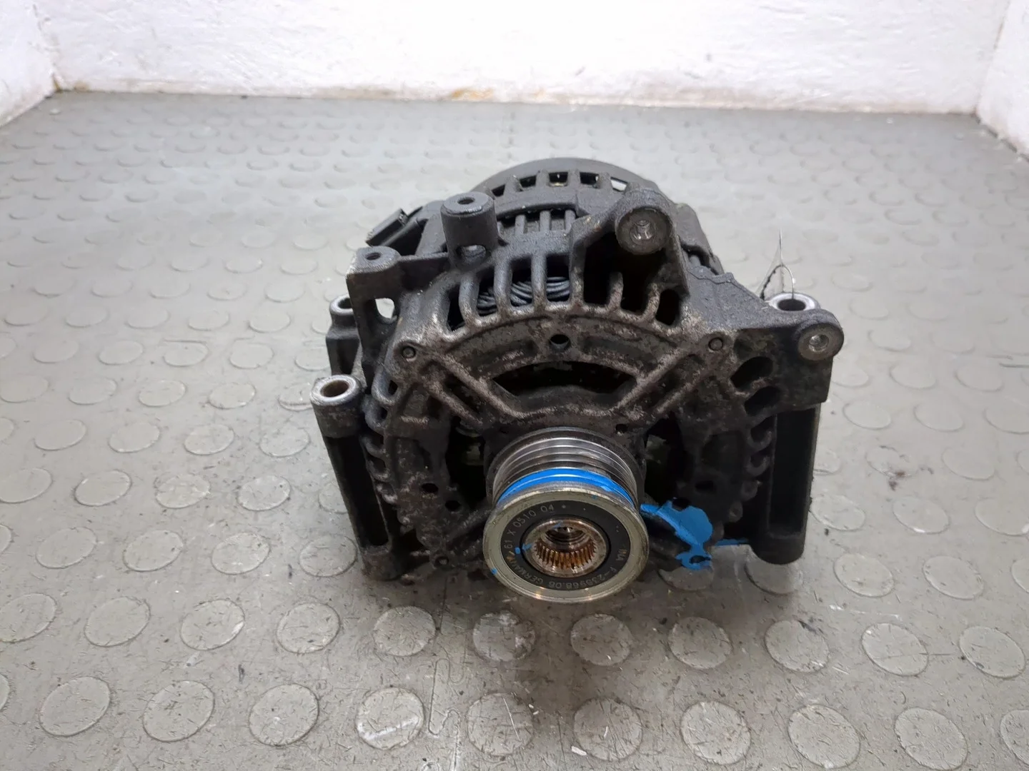 Генератор Mercedes-Benz C W204 2006-2015 КПП автомат (АКПП) OM 646.811 Дизель 2.2 л CDI