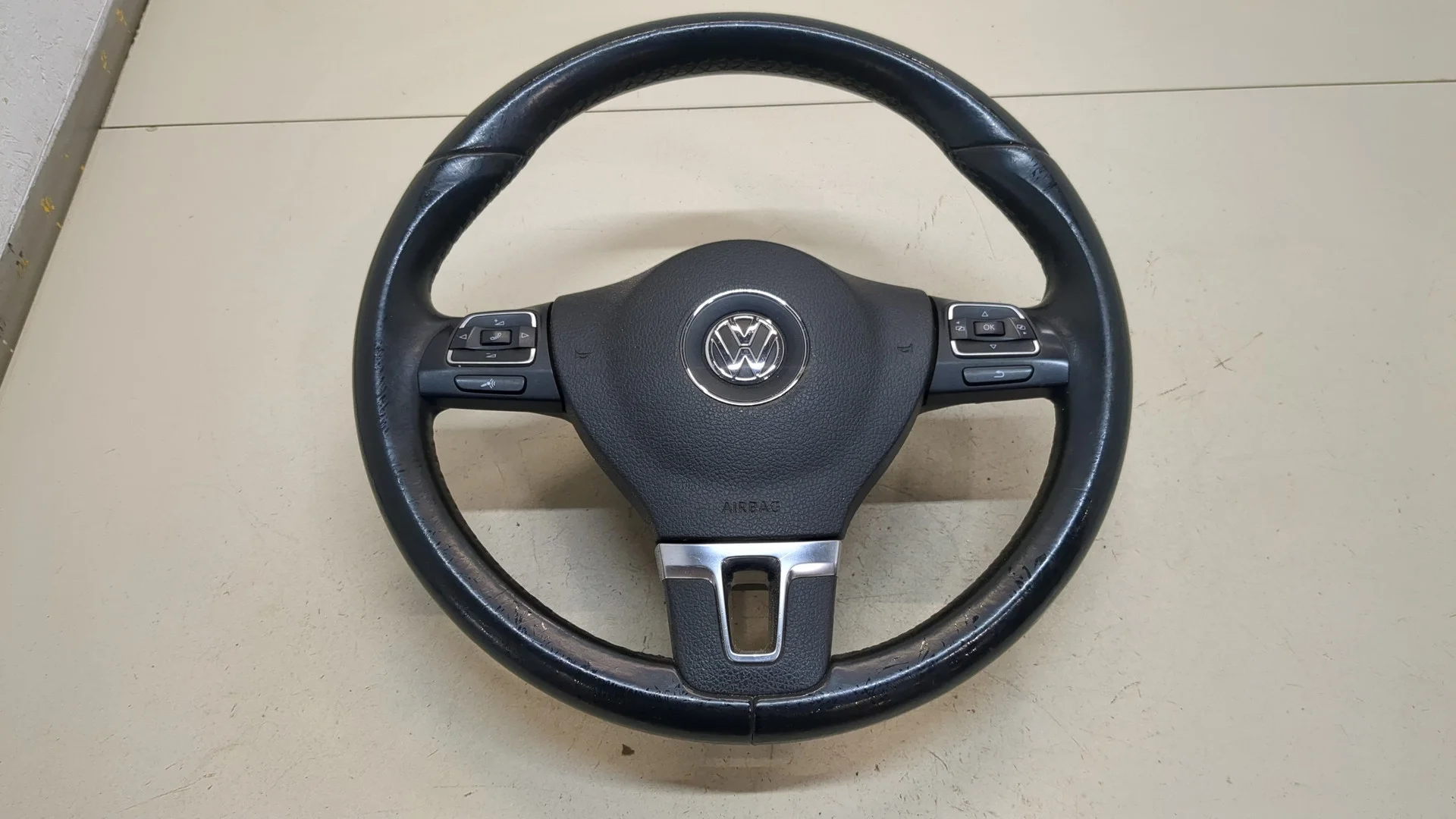 Руль Volkswagen Tiguan 2011-2018 КПП 6-ст.мех.(МКПП) CUVC Дизель 2 л TDI