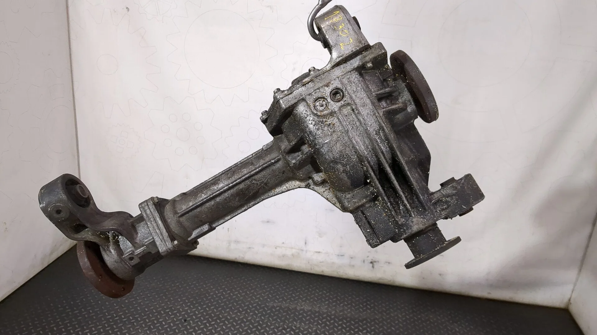 Редуктор моста Infiniti QX56 2004-2010 КПП автомат 4х4 (АКПП) VK56DE Бензин 5.6 л Инжектор