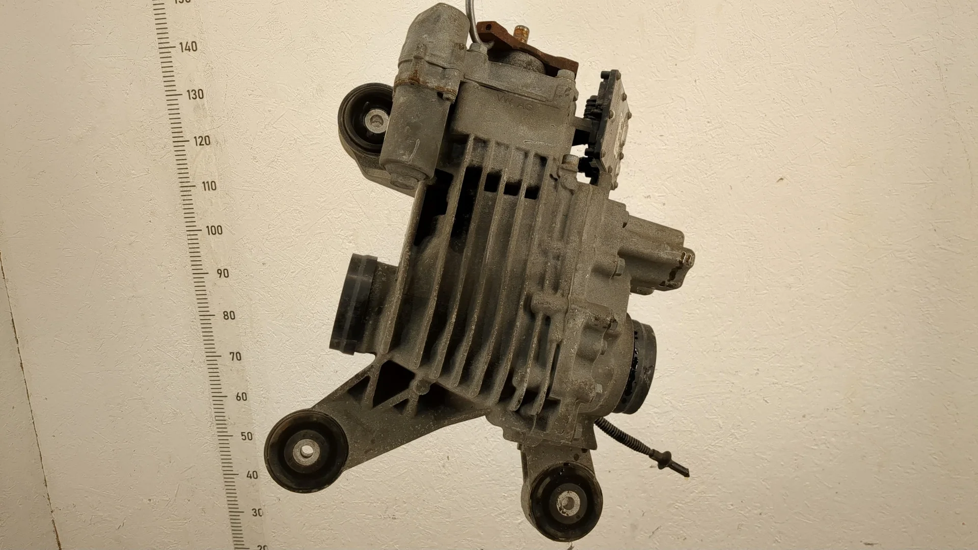 Редуктор моста Volkswagen Tiguan 2016-2021 КПП автомат 4х4 (АКПП) DGUA Бензин 2 л TSI