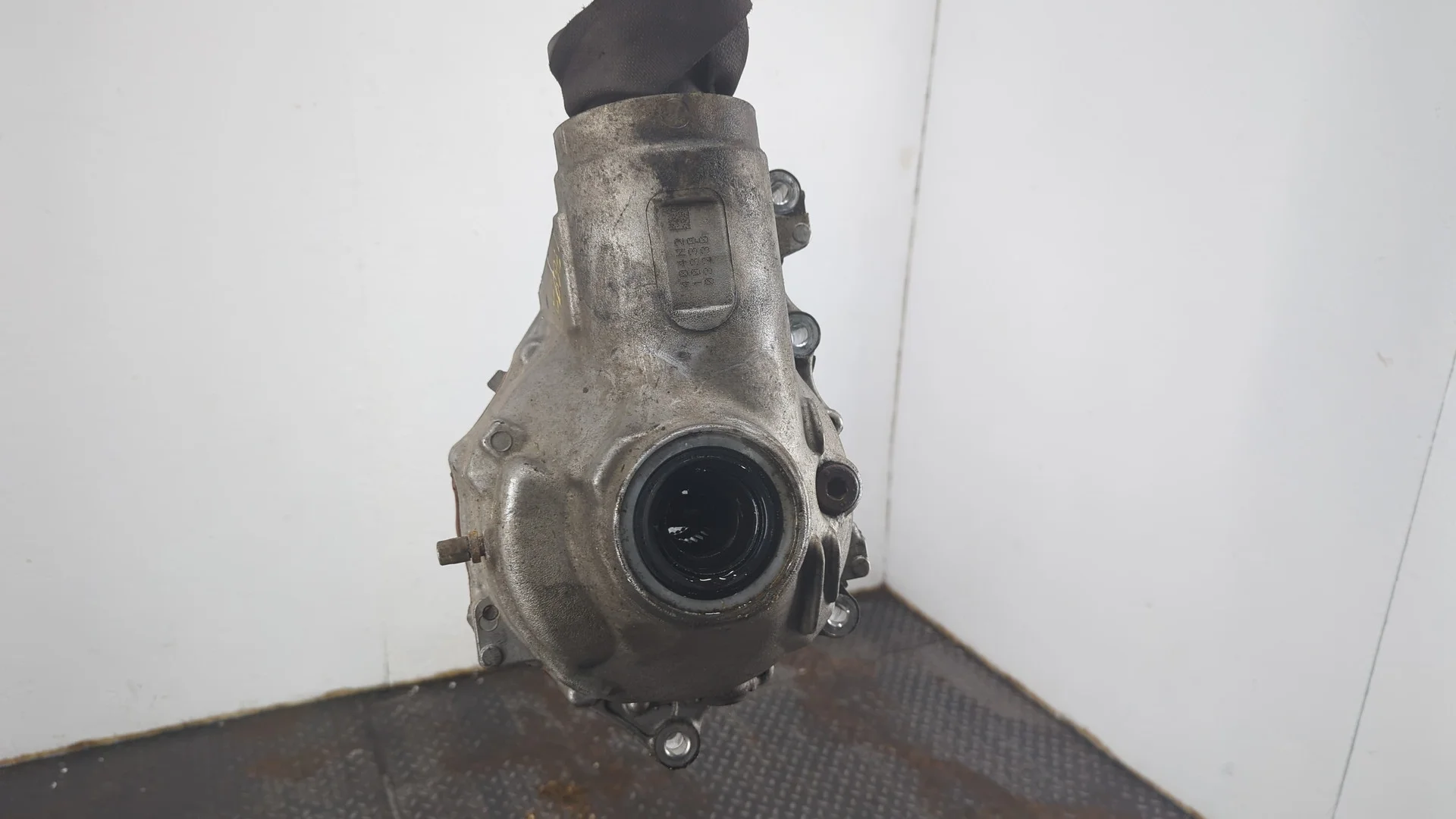 Редуктор моста Lexus LS460 2006-2017 КПП автомат 4х4 (АКПП) 1URFSE Бензин 4.6 л Инжектор