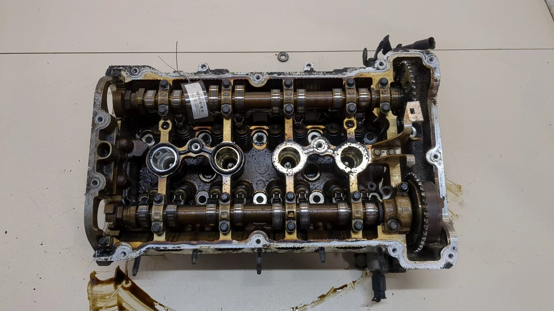 Головка блока (ГБЦ) Citroen DS3 2009-2016 КПП 6-ст.мех.(МКПП) 5FV Бензин 1.6 л THP