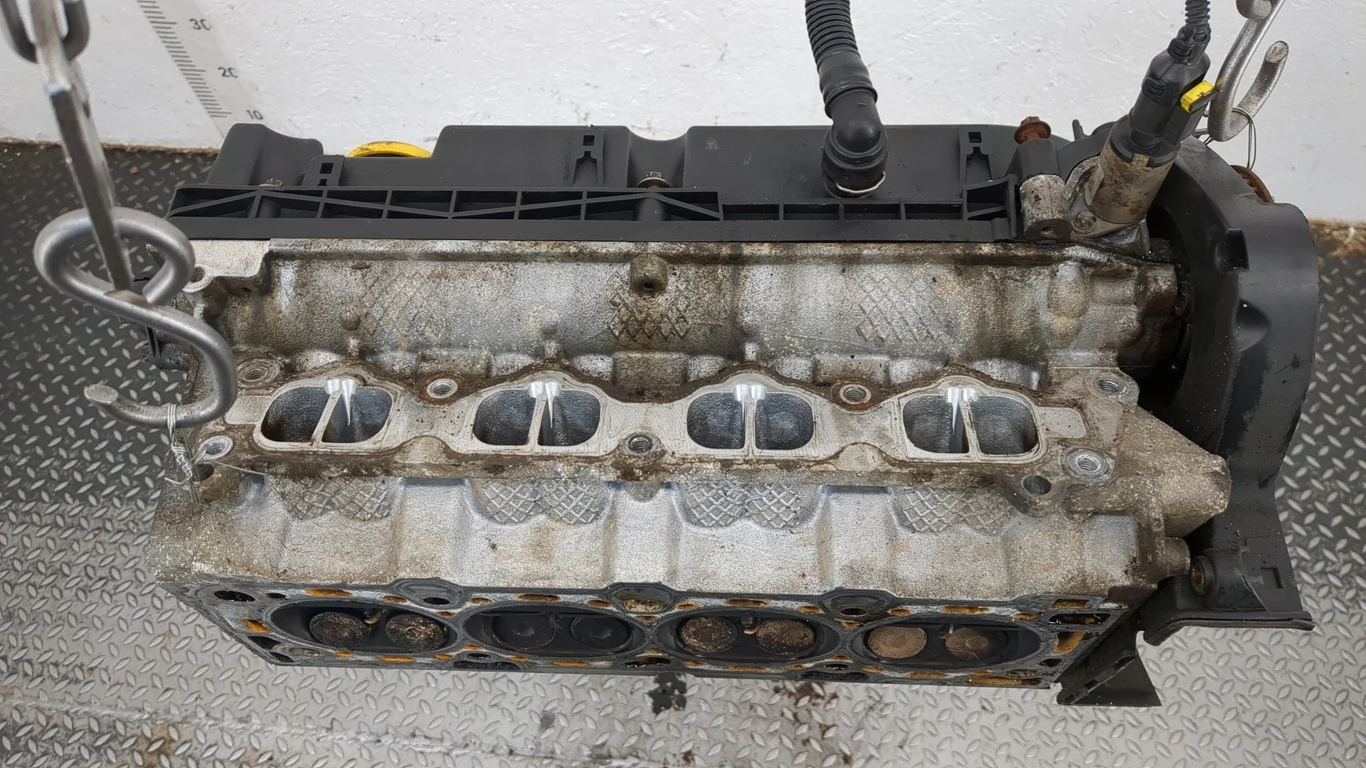 Головка блока (ГБЦ) Opel Zafira B 2005-2014 КПП 5-ст.мех.(МКПП) A16XER Бензин 1.6 л Инжектор