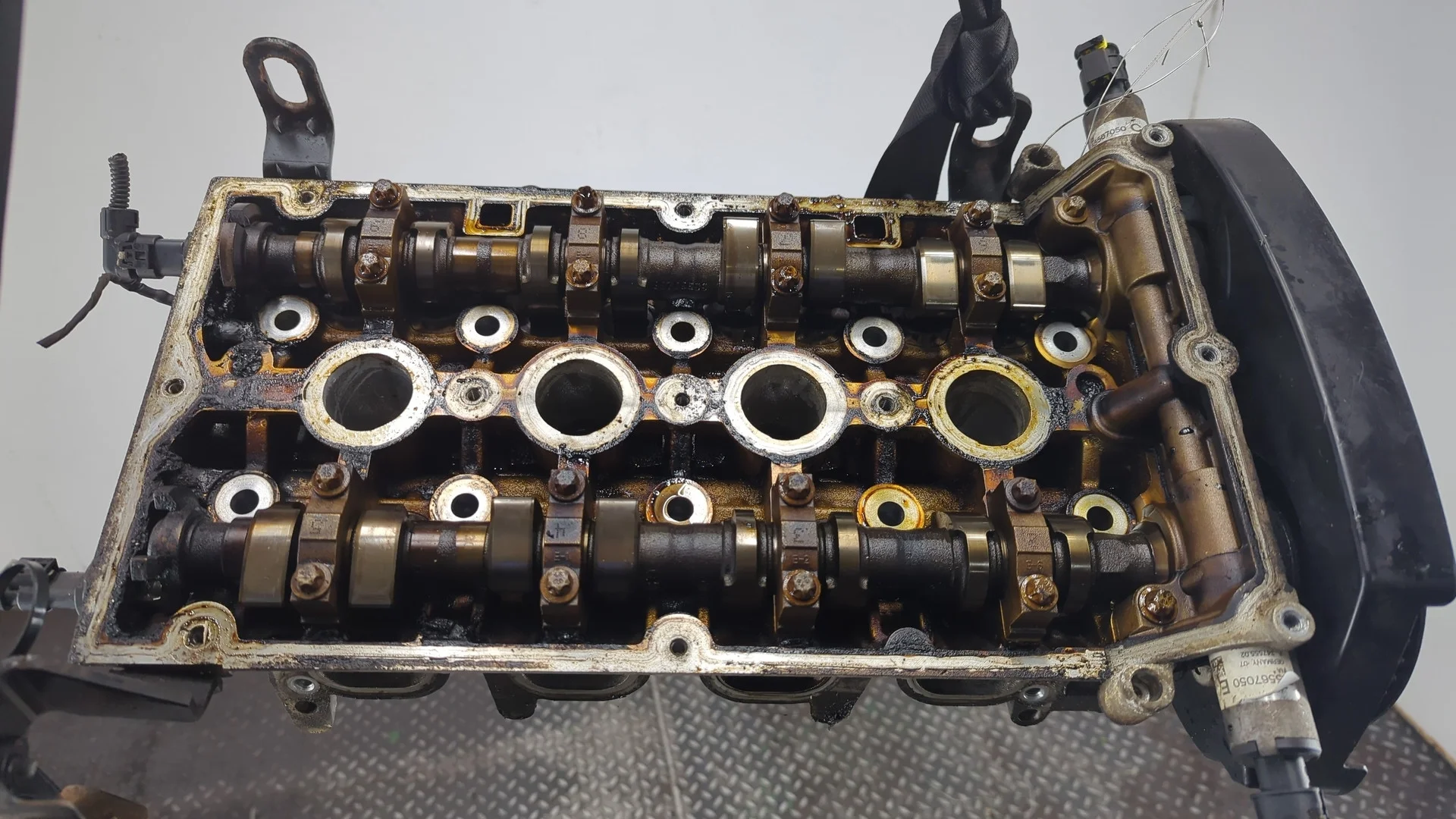 Головка блока (ГБЦ) Chevrolet Cruze 2009-2015 КПП 5-ст.мех.(МКПП) F18D4 Бензин 1.8 л Инжектор