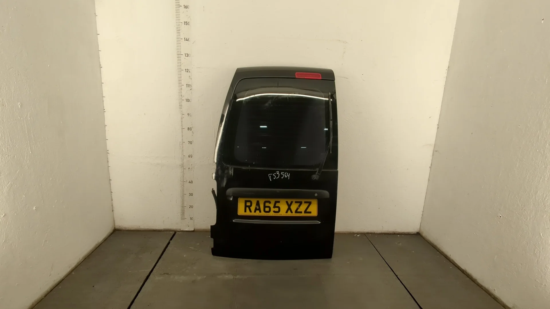 Дверь задняя (распашная) Volkswagen Caddy 2015-2020 КПП 5-ст.мех.(МКПП) DFSE Дизель 2 л TDI