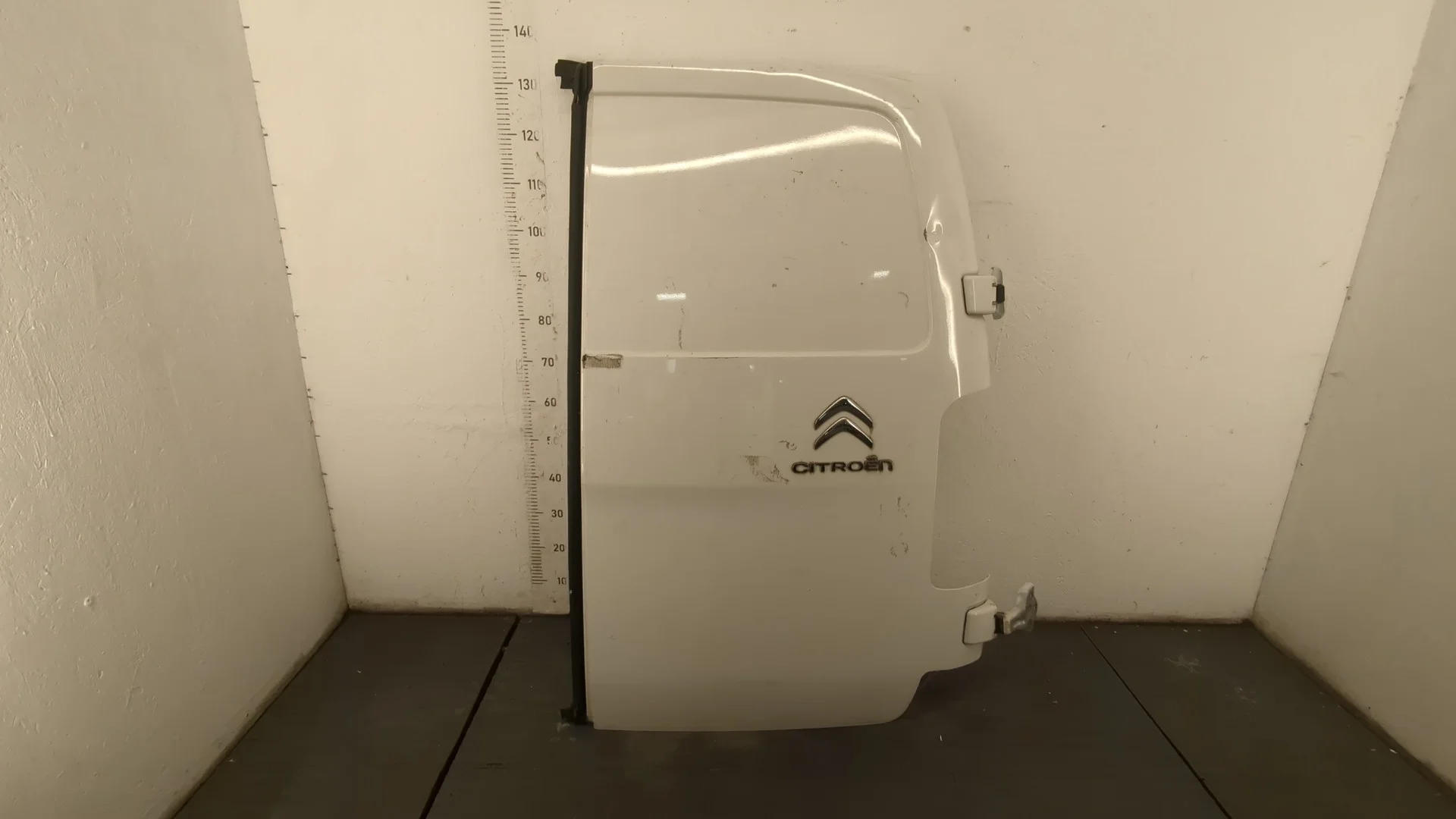 Дверь задняя (распашная) Citroen Jumpy (SpaceTourer) 2017-2025 КПП 6-ст.мех.(МКПП) YHR Дизель 1.5 л HDI