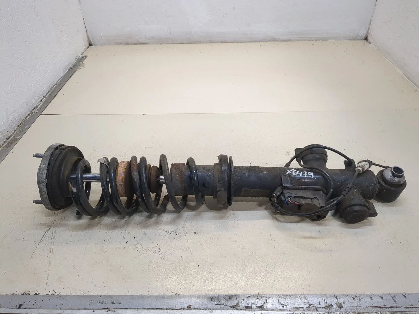 Амортизатор подвески BMW 5 F10 2010-2017 КПП автомат (АКПП) N57D30B Дизель 3 л Турбо