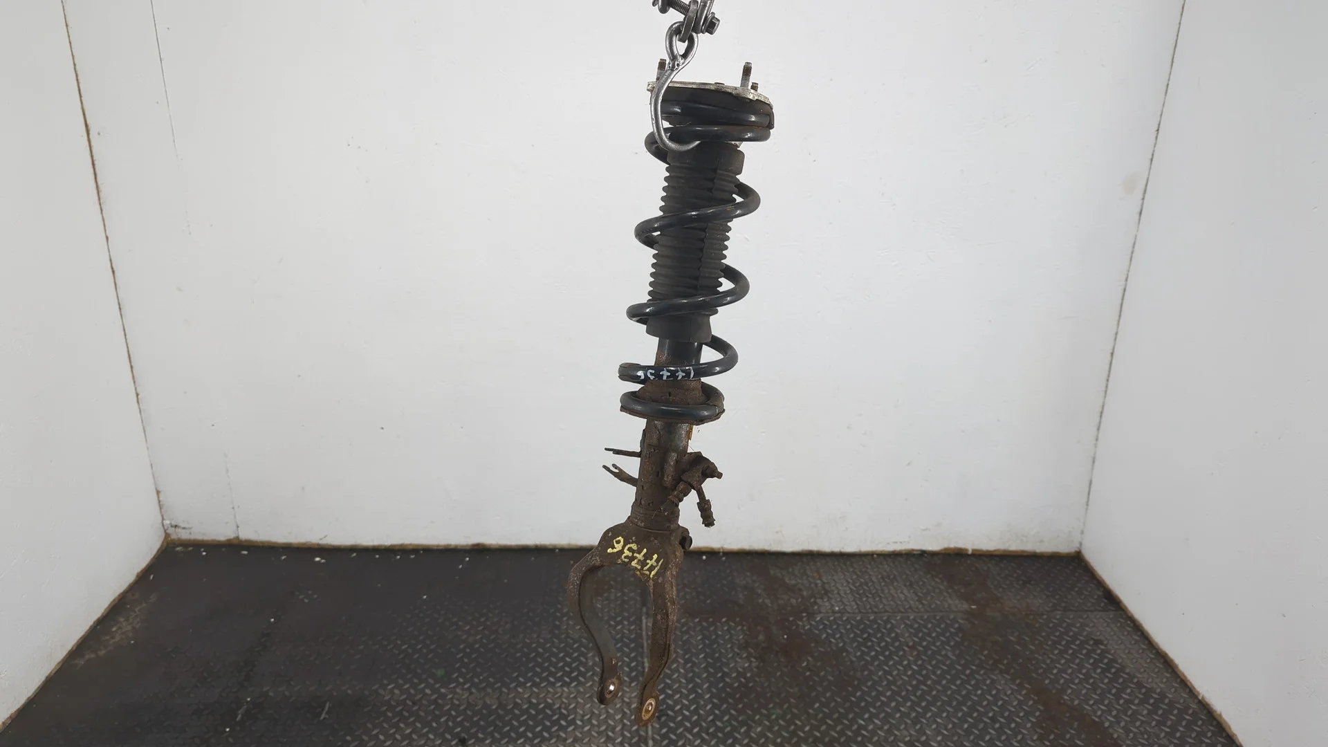 Амортизатор подвески Infiniti EX35 КПП автомат 4х4 (АКПП) VQ35HR Бензин 3.5 л Инжектор