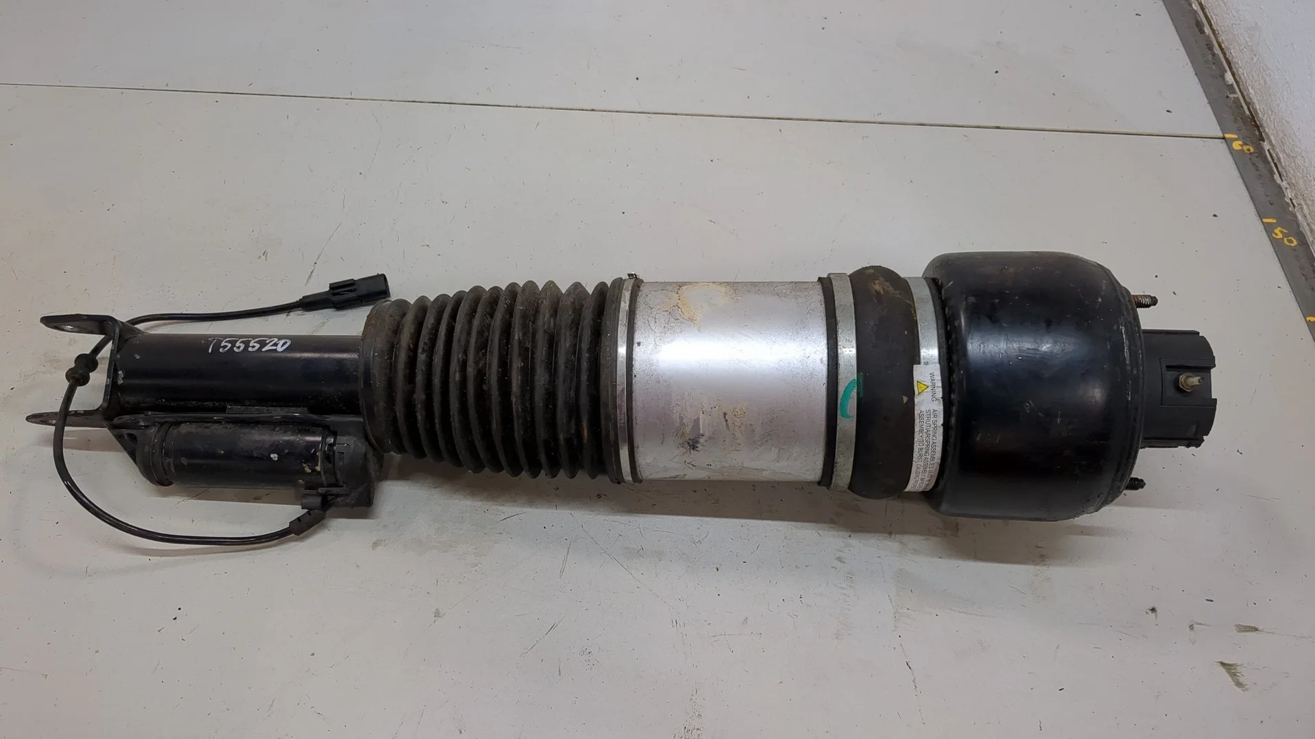 Амортизатор подвески Mercedes-Benz CLS C219 2004-2010 КПП автомат (АКПП) OM 642.920 Дизель 3 л CDI