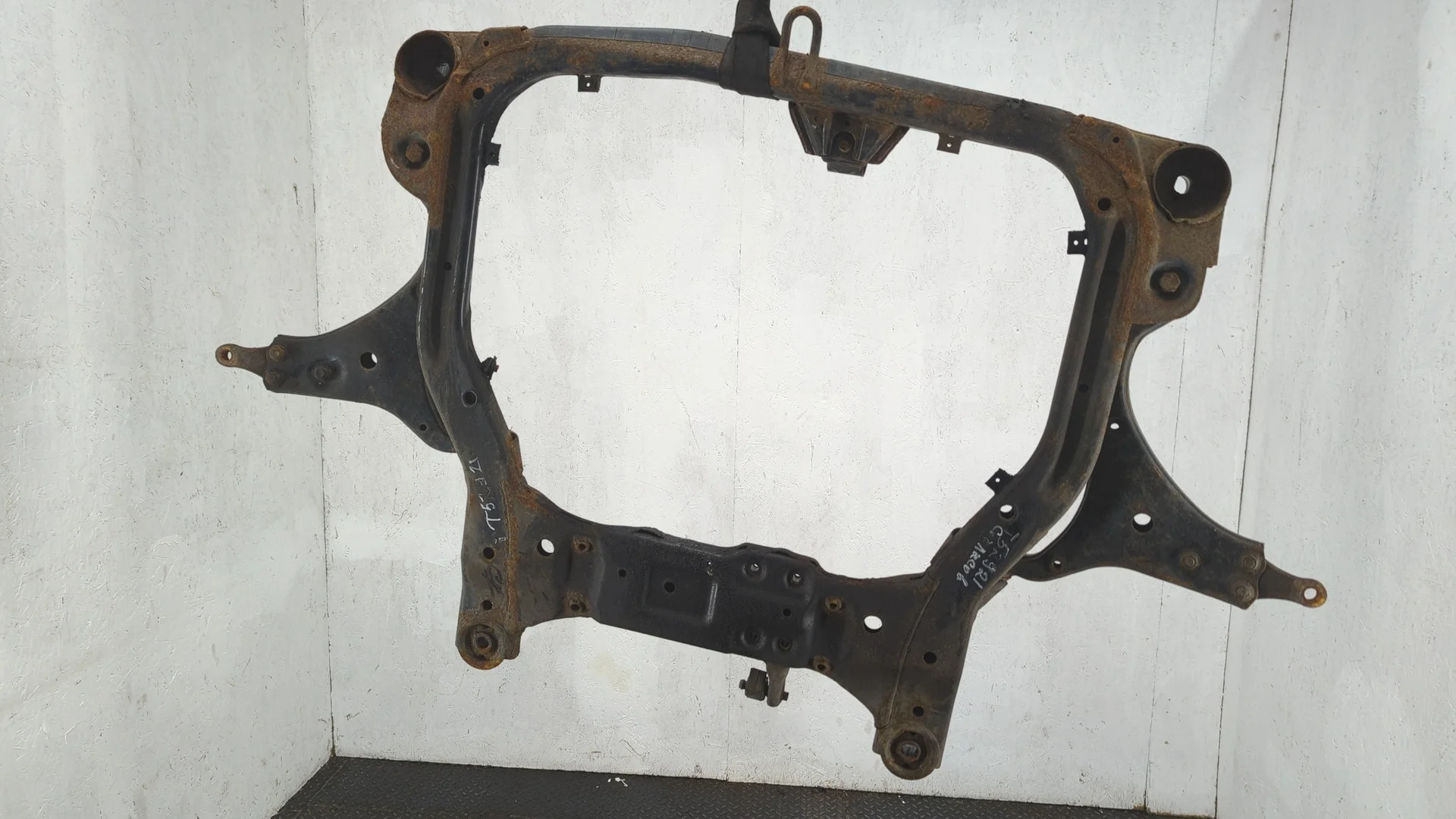 Балка подвески передняя (подрамник) Kia Ceed 2007-2012 КПП автомат (АКПП) D4FB Дизель 1.6 л CRDi