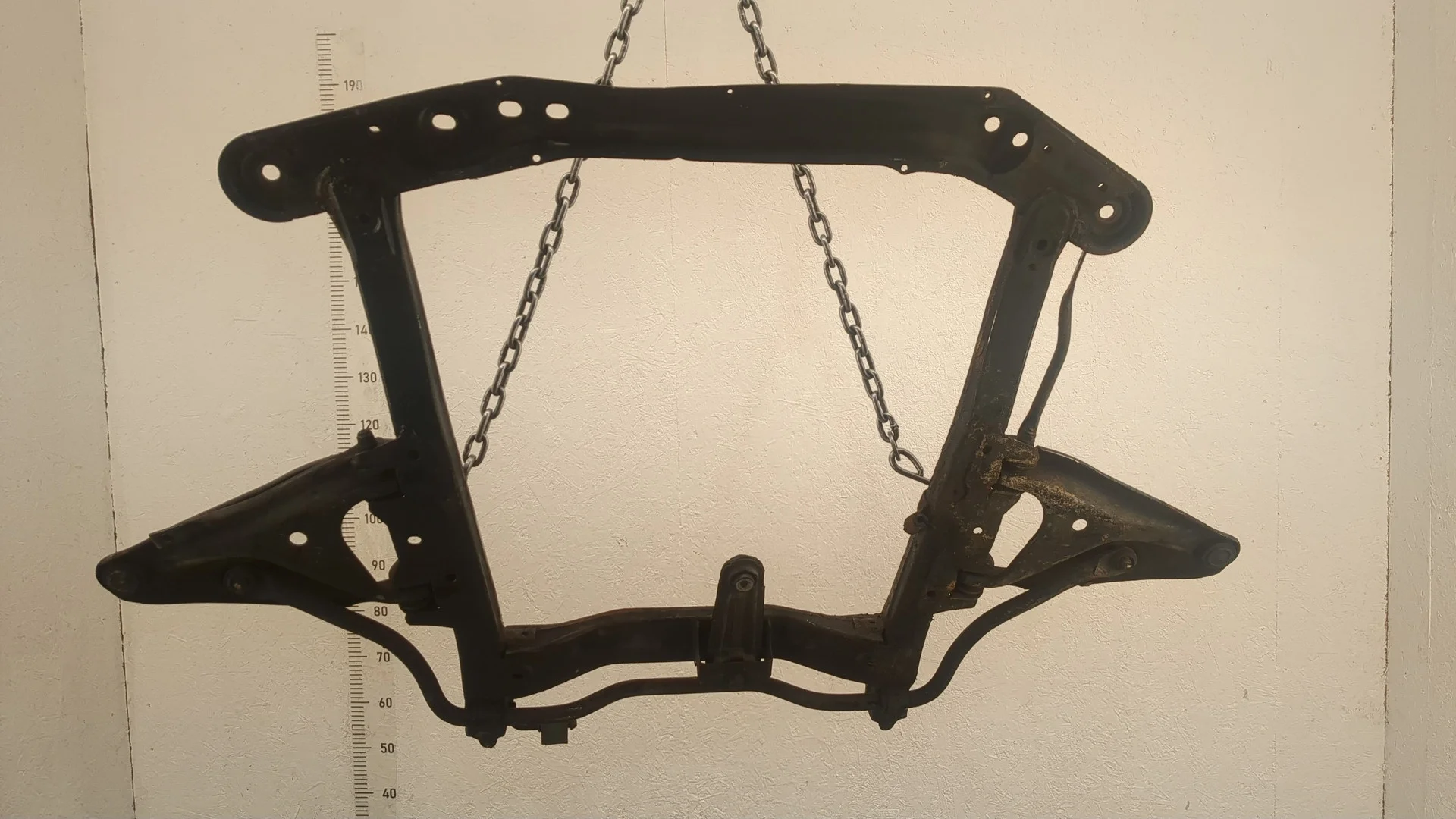 Балка подвески передняя (подрамник) Dacia Sandero 2008-2012 КПП 5-ст.мех.(МКПП) K7J710, K7J714 Бензин 1.4 л Инжектор