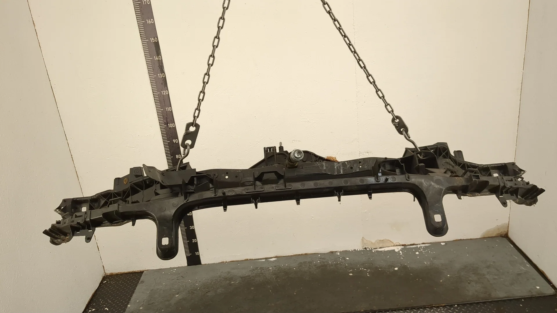 Рамка передняя (телевизор) Ford C-Max 2002-2010 КПП 5-ст.мех.(МКПП) HWDA, HWDB Бензин 1.6 л Инжектор