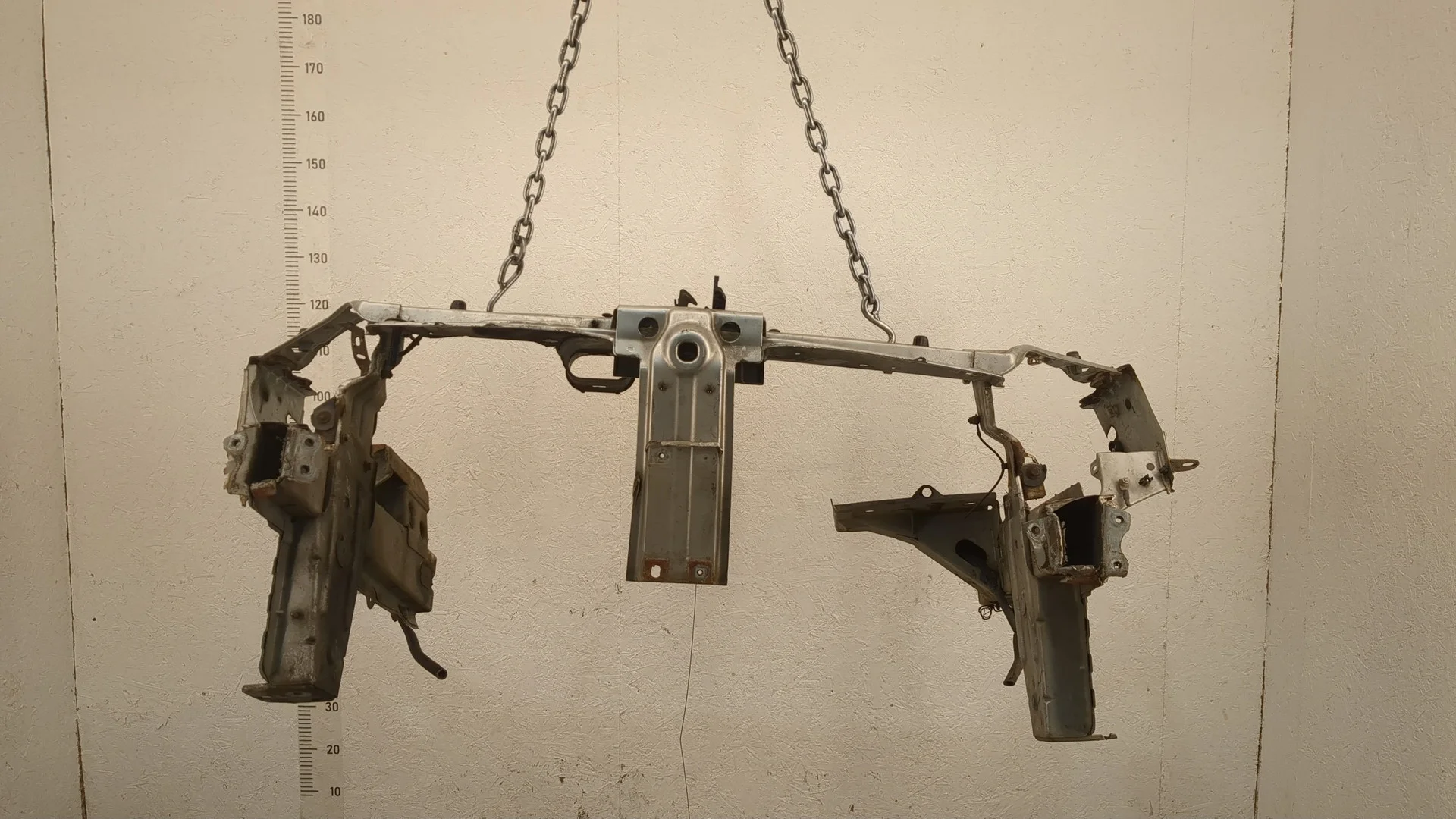 Рамка передняя (телевизор) Dacia Sandero 2013-2020 КПП 5-ст.мех.(МКПП) K9K 612 Дизель 1.5 л DCI