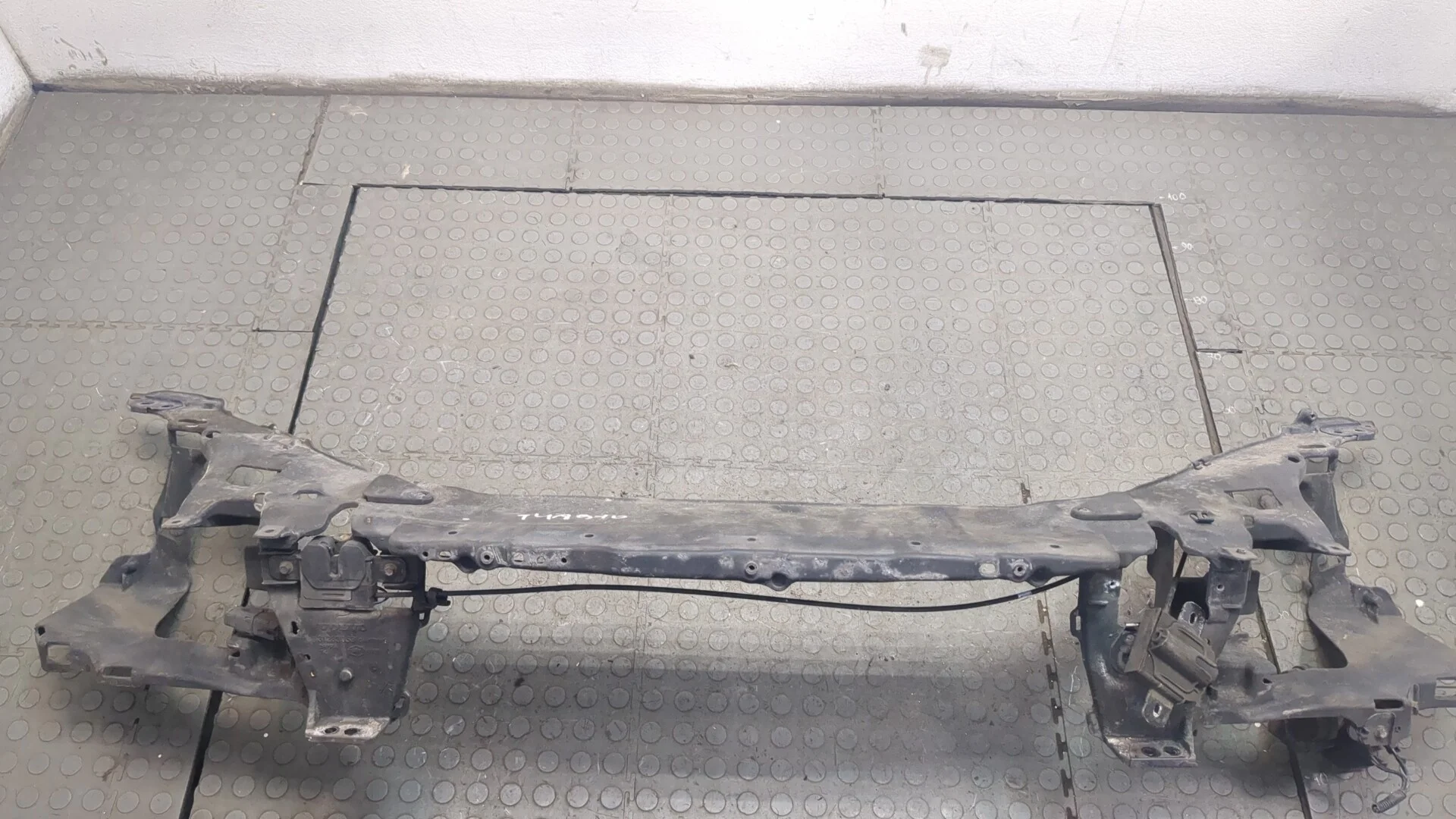 Рамка передняя (телевизор) Volvo S60 2010-2018 КПП 6-ст.мех.(МКПП) D5204T3 Дизель 2 л Турбо