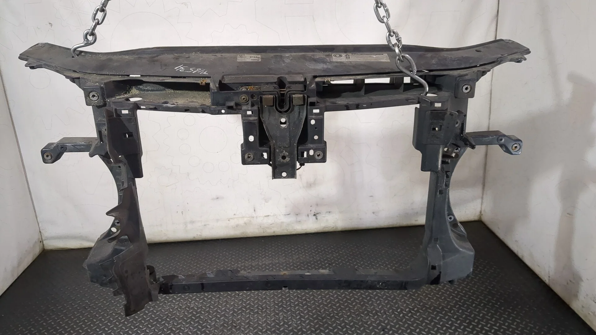 Рамка передняя (телевизор) Volkswagen Passat 7 2010-2015 Европа КПП 6-ст.мех.(МКПП) CFFB Дизель 2 л TDI