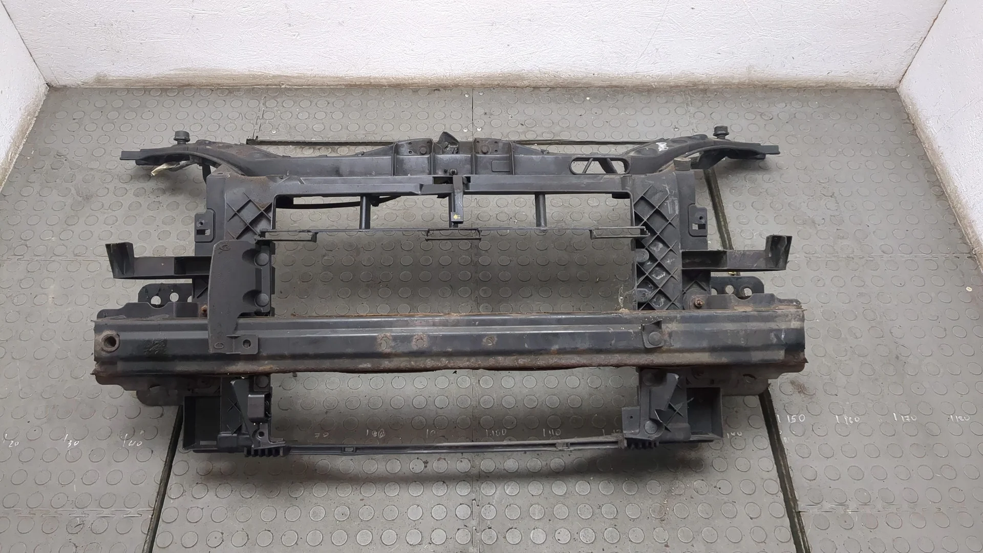 Рамка передняя (телевизор) Ford Fusion 2002-2012 КПП 5-ст.мех.(МКПП) FXJA, FXJB, FXJC Бензин 1.4 л Инжектор