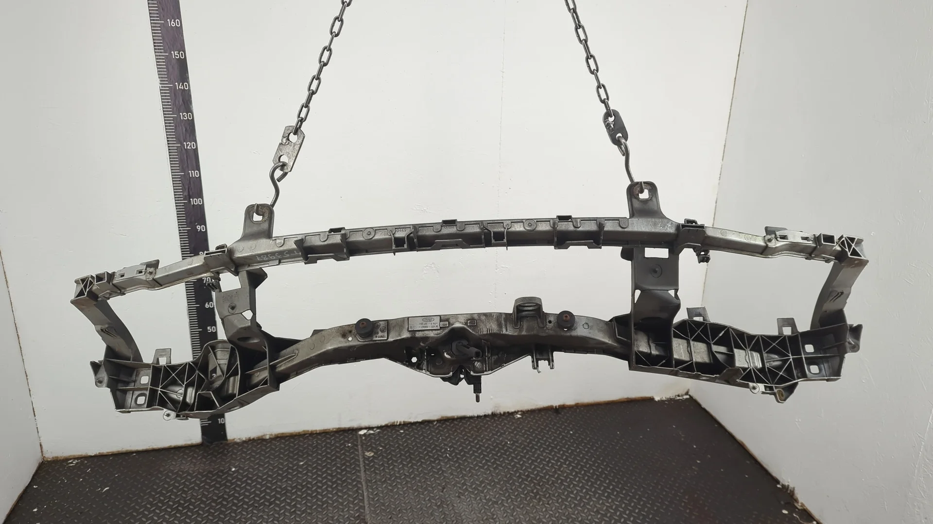 Рамка передняя (телевизор) Ford Focus 2 2008-2011 КПП 5-ст.мех.(МКПП) GPDA, GPDC Дизель 1.6 л TDCI