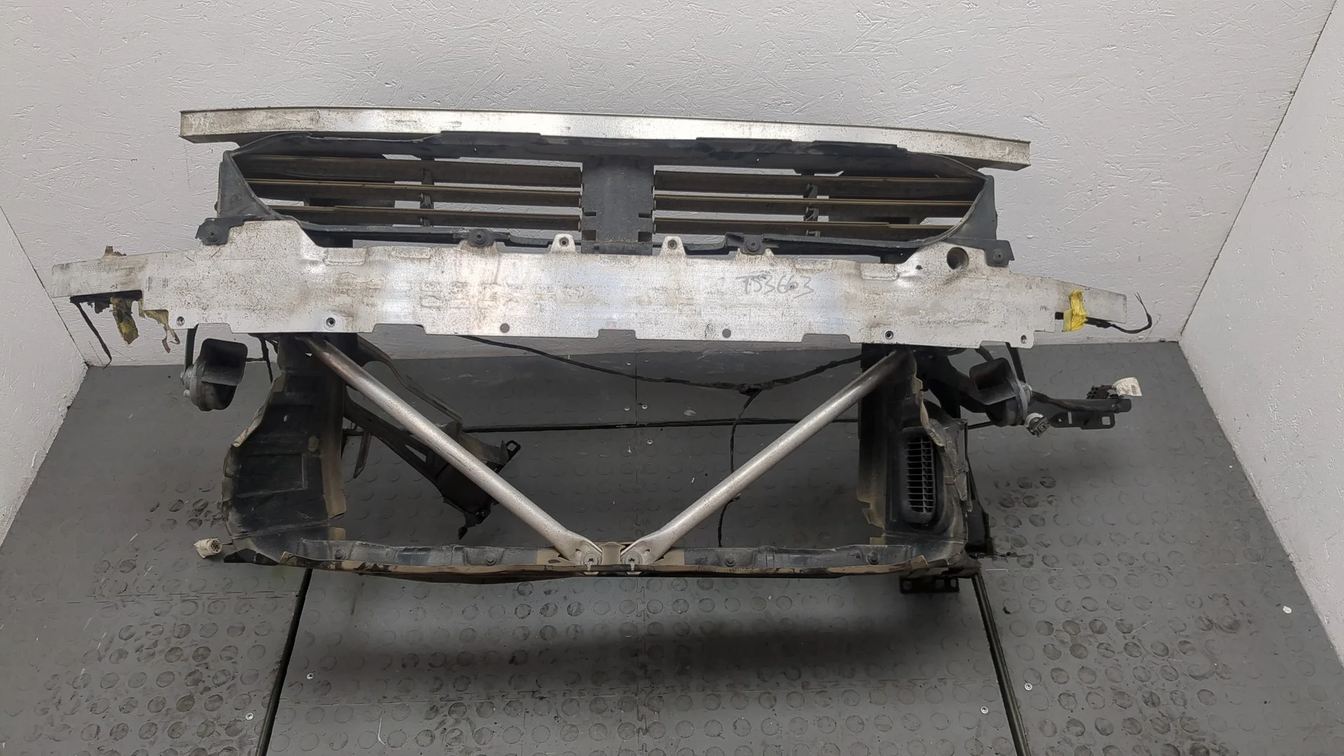 Рамка передняя (телевизор) BMW X3 G01 2017-2024 КПП автомат 4х4 (АКПП) B57D30A Дизель 3 л Турбо