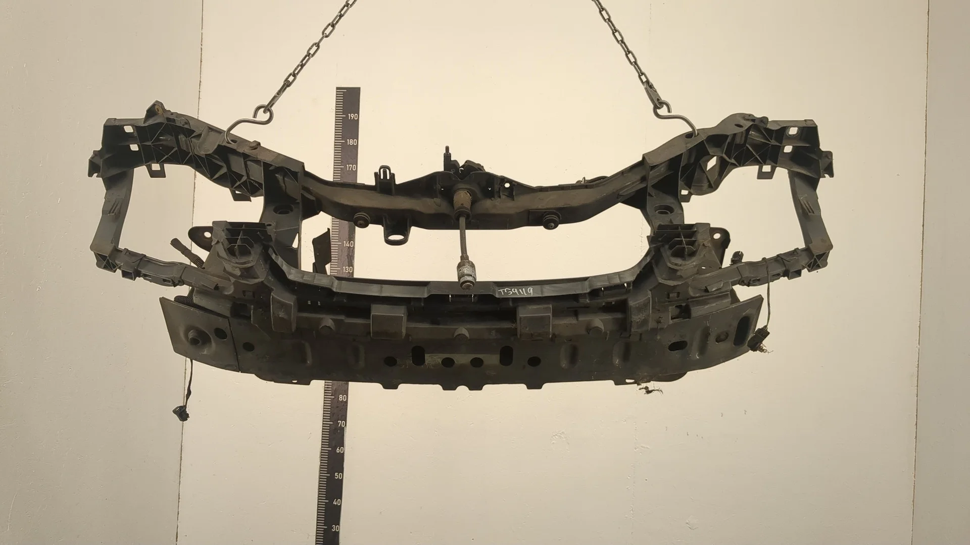 Рамка передняя (телевизор) Ford Focus 2 2008-2011 КПП 5-ст.мех.(МКПП) KKDA, KKDB Дизель 1.8 л TDCI