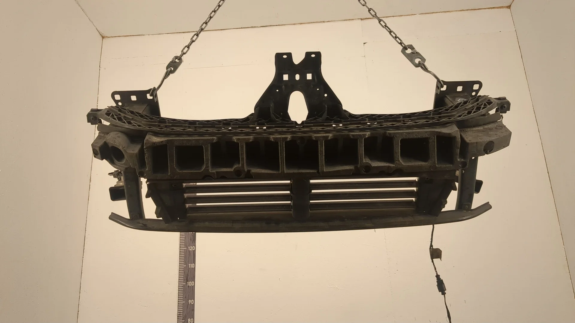 Рамка передняя (телевизор) Volkswagen Passat 8 2015-2025 КПП 6-ст.мех.(МКПП) DCZA Дизель 1.6 л TDI