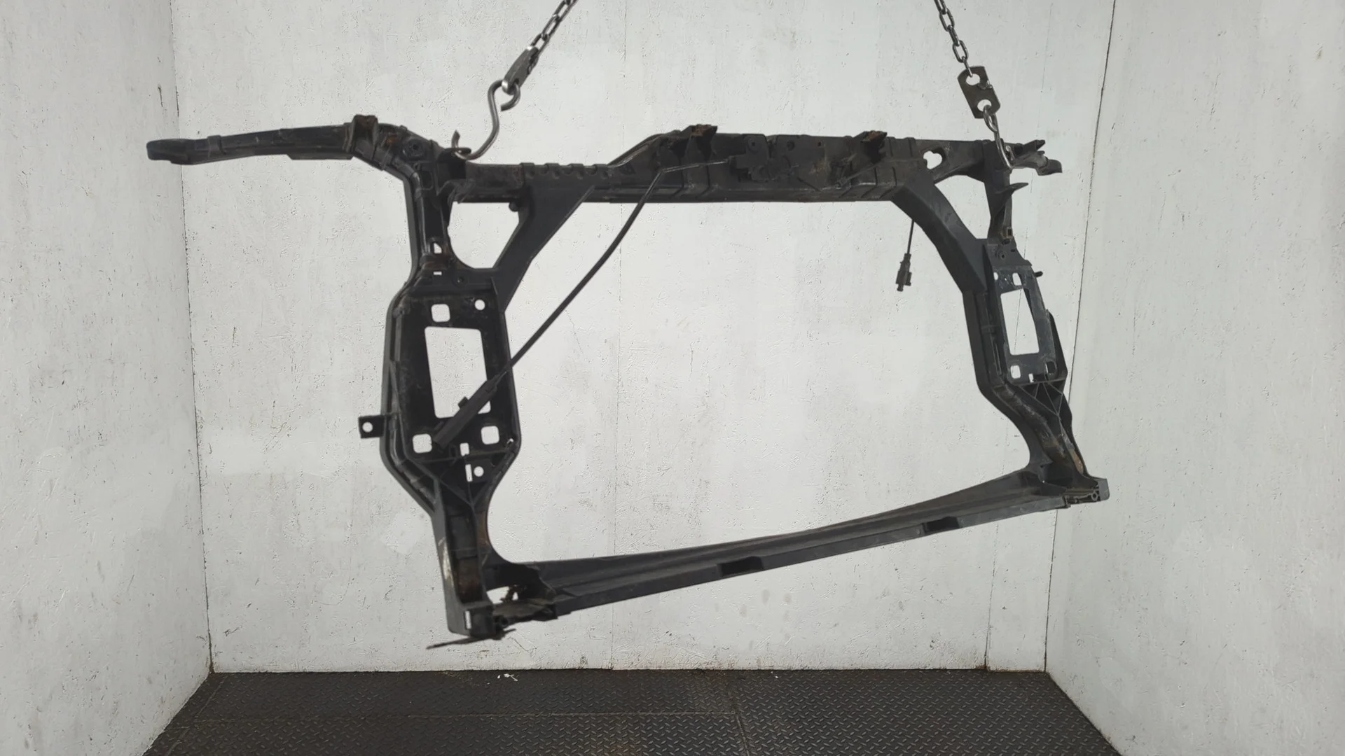 Рамка передняя (телевизор) Audi A4 (B8) 2007-2015 КПП 6-ст.мех.(МКПП) CAGB Дизель 2 л TDI