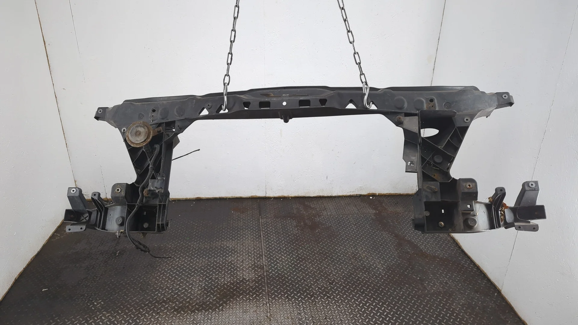 Рамка передняя (телевизор) Mercedes-Benz Sprinter 2006-2018 КПП 6-ст.мех.(МКПП) OM 651.955 DE 22 LA Дизель 2.1 л CDI