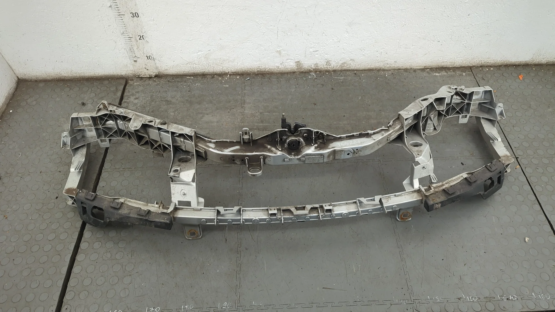 Рамка передняя (телевизор) Ford Focus 2 2005-2008 КПП 5-ст.мех.(МКПП) HXDA, HXDB Бензин 1.6 л Ti-VCT