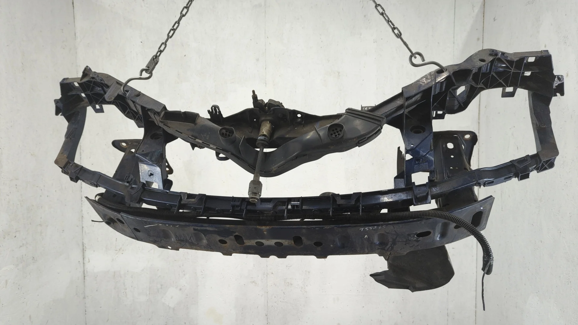 Рамка передняя (телевизор) Ford Focus 2 2008-2011 КПП 5-ст.мех.(МКПП) SHDA, SHDC Бензин 1.6 л Инжектор